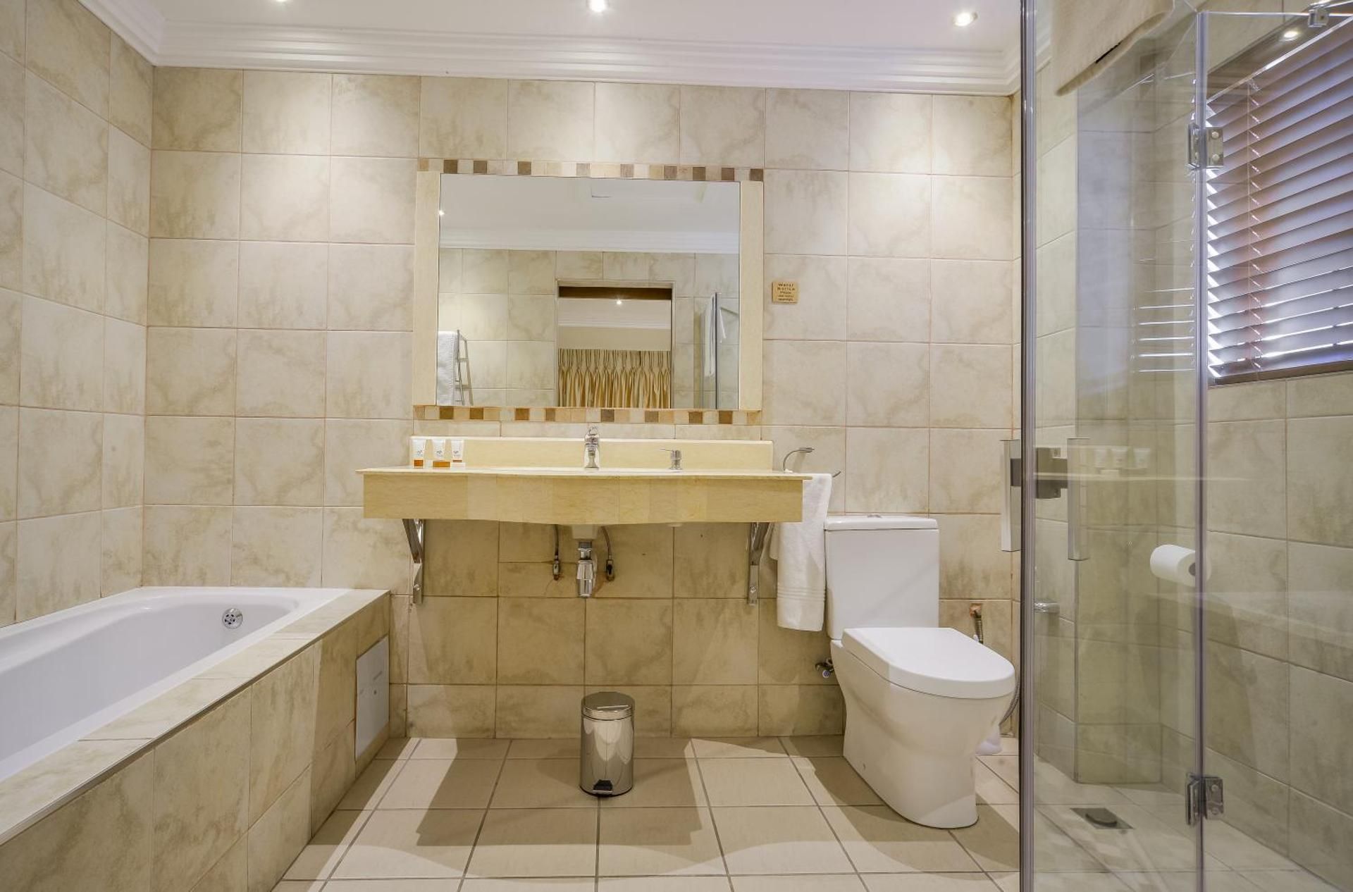 Deluxe Family Suite