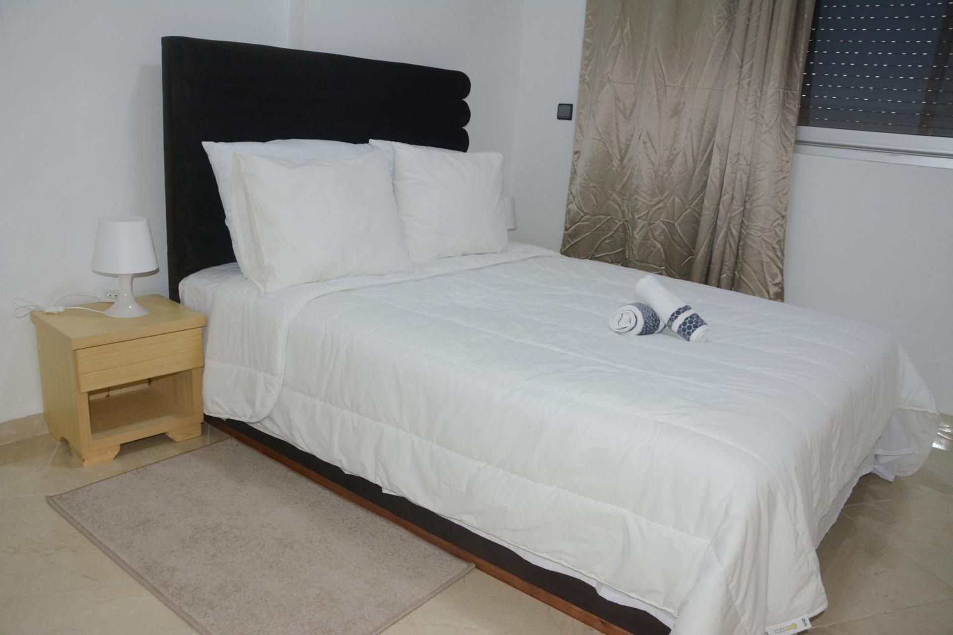 Town Hotel Deluxe Apartment