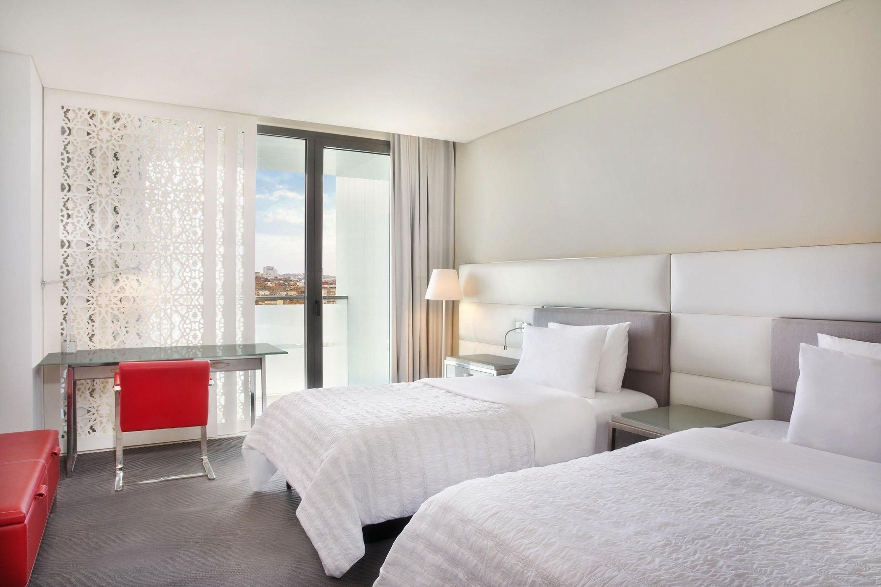 Deluxe Room Twin, Guest room, 2 Twin, City view, Balcony
