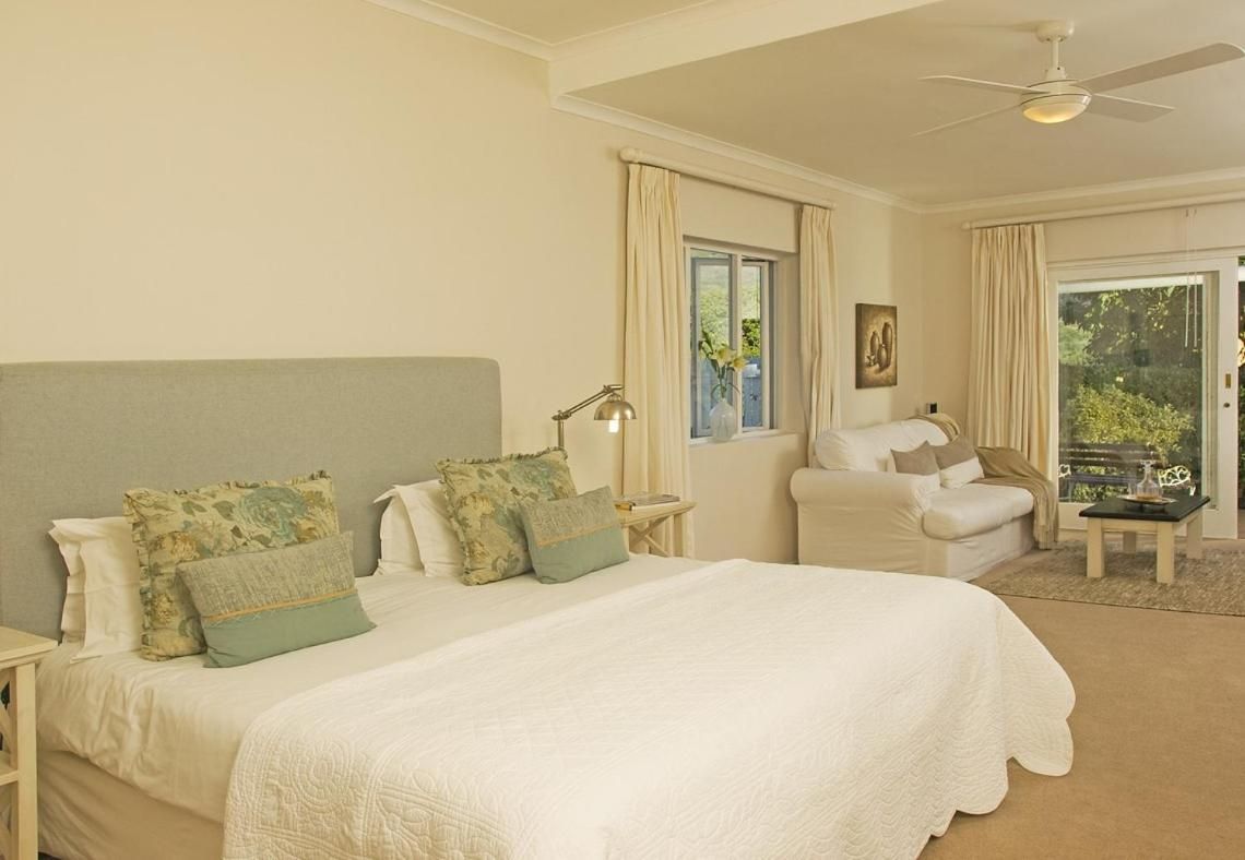 Superior Suite with Lagoon View