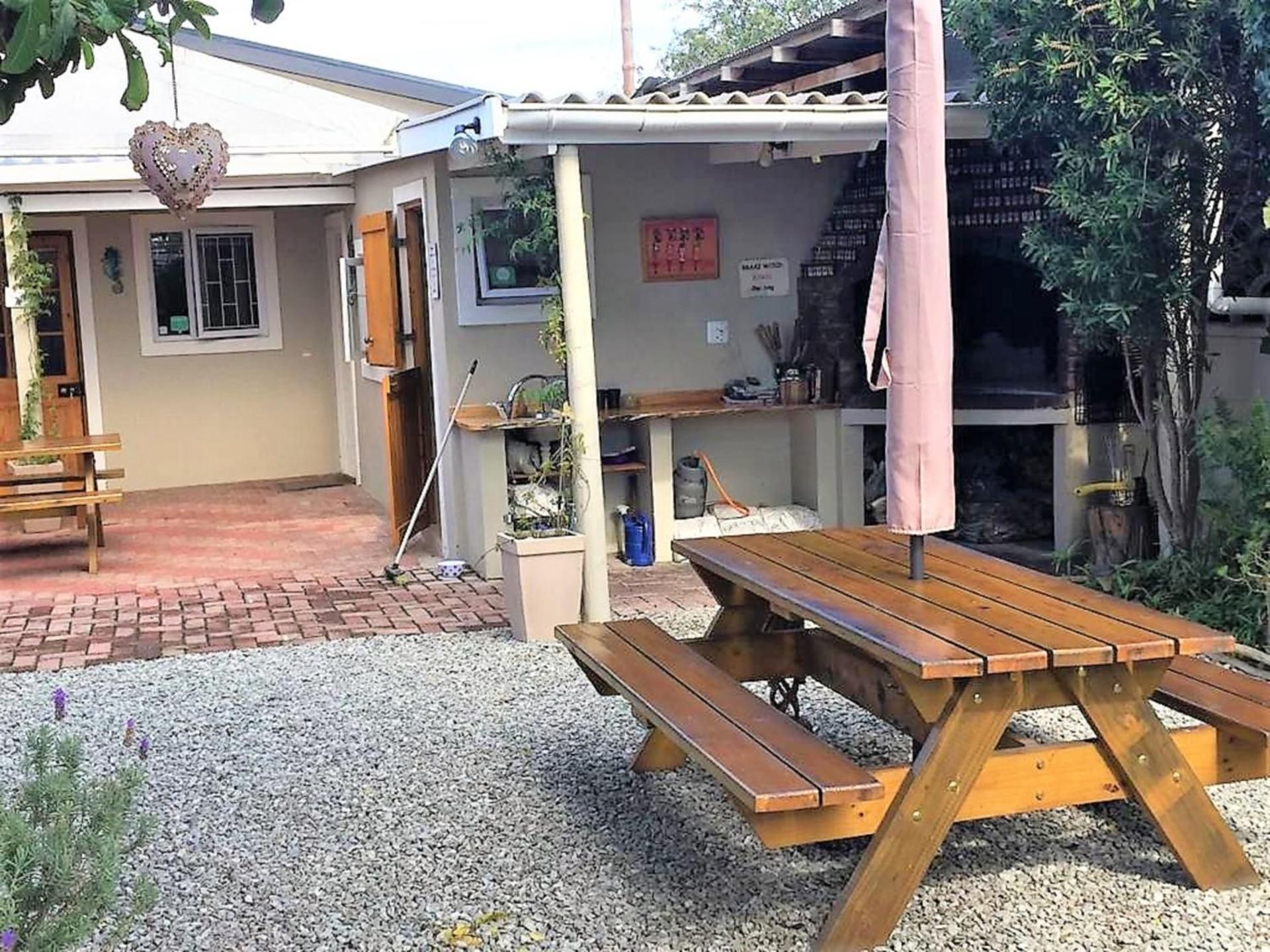 Keedols Inn & Backpackers