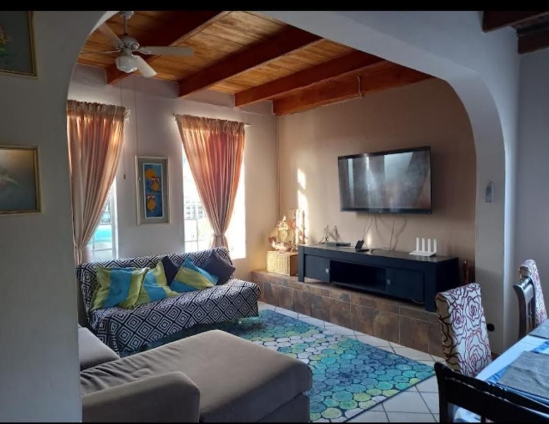 Keedols Inn & Backpackers