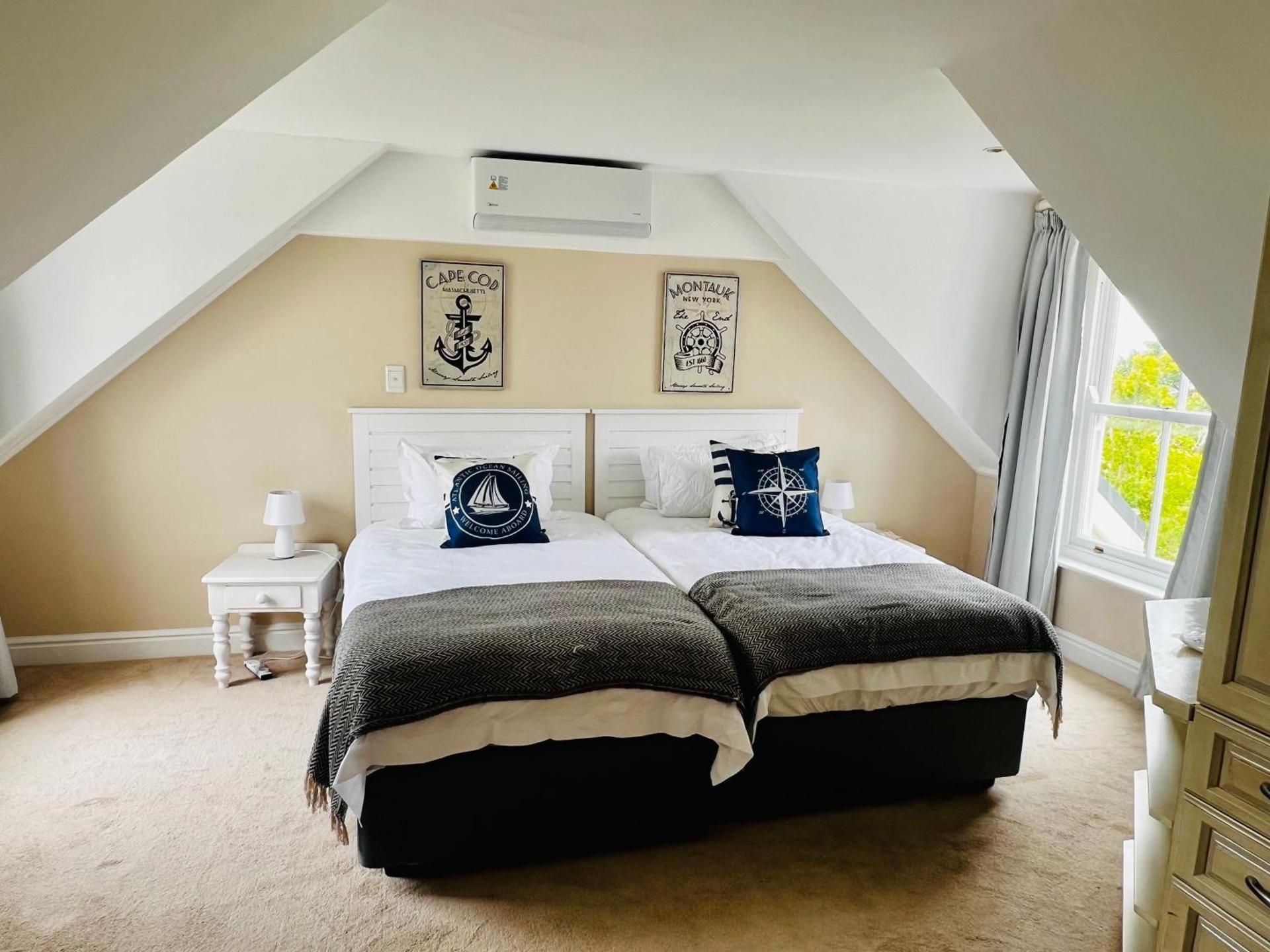 Double or Twin Room with Private Bathroom