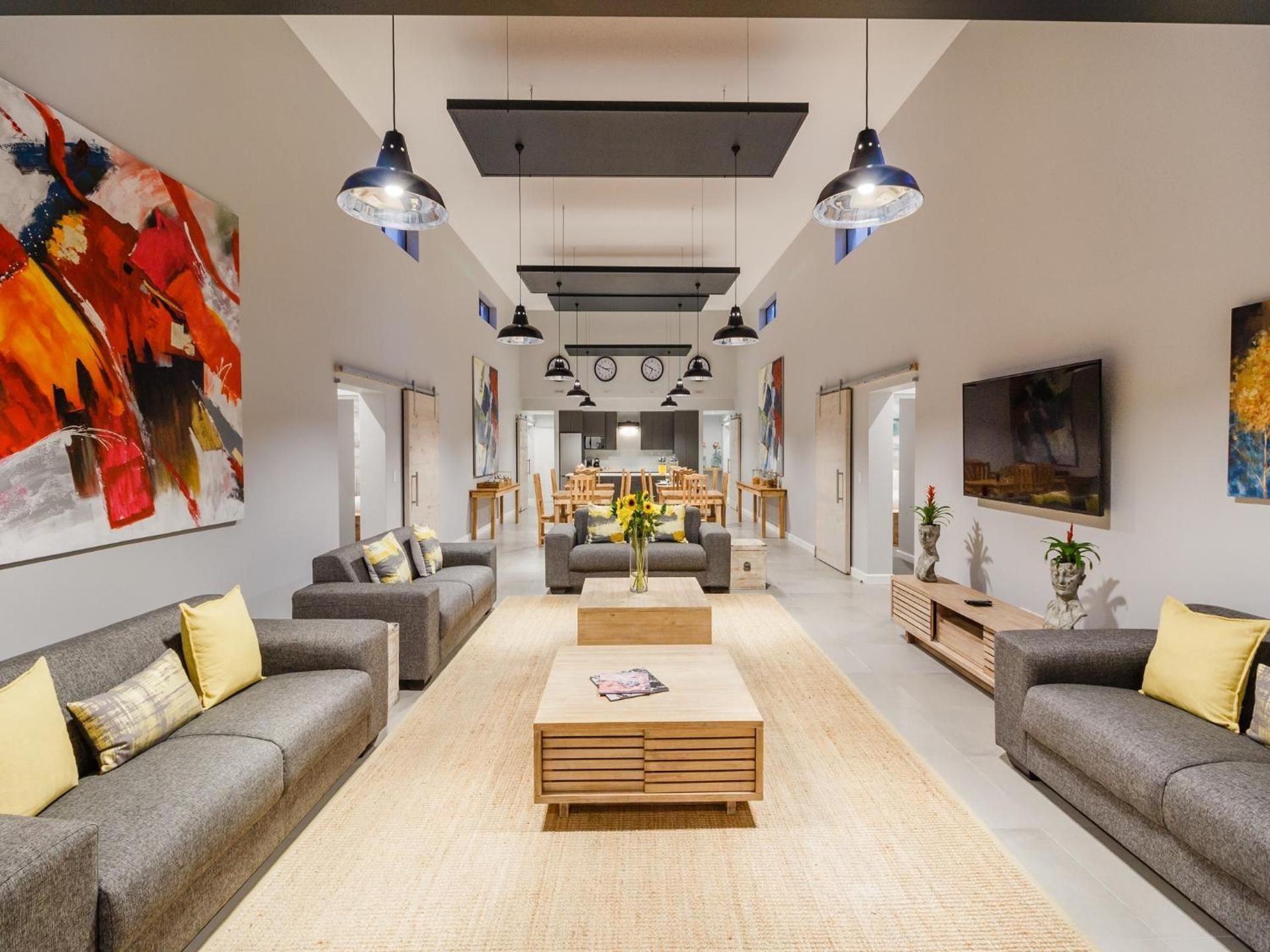 shared lounge/tv area