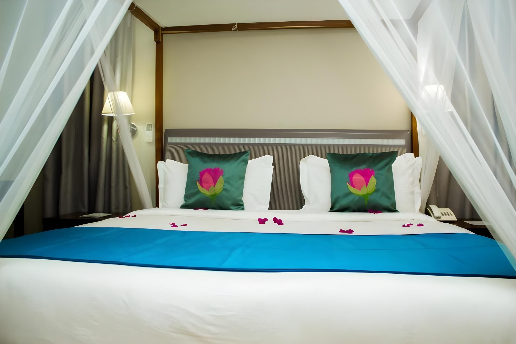 Serendib Suites Hotel - Blantyre Superior Queen