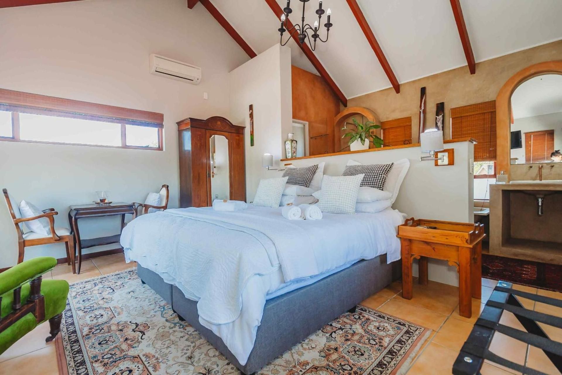Superior Double or Twin Room with Mountain View