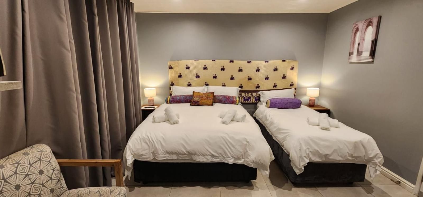 Double or Twin Room with Bathroom