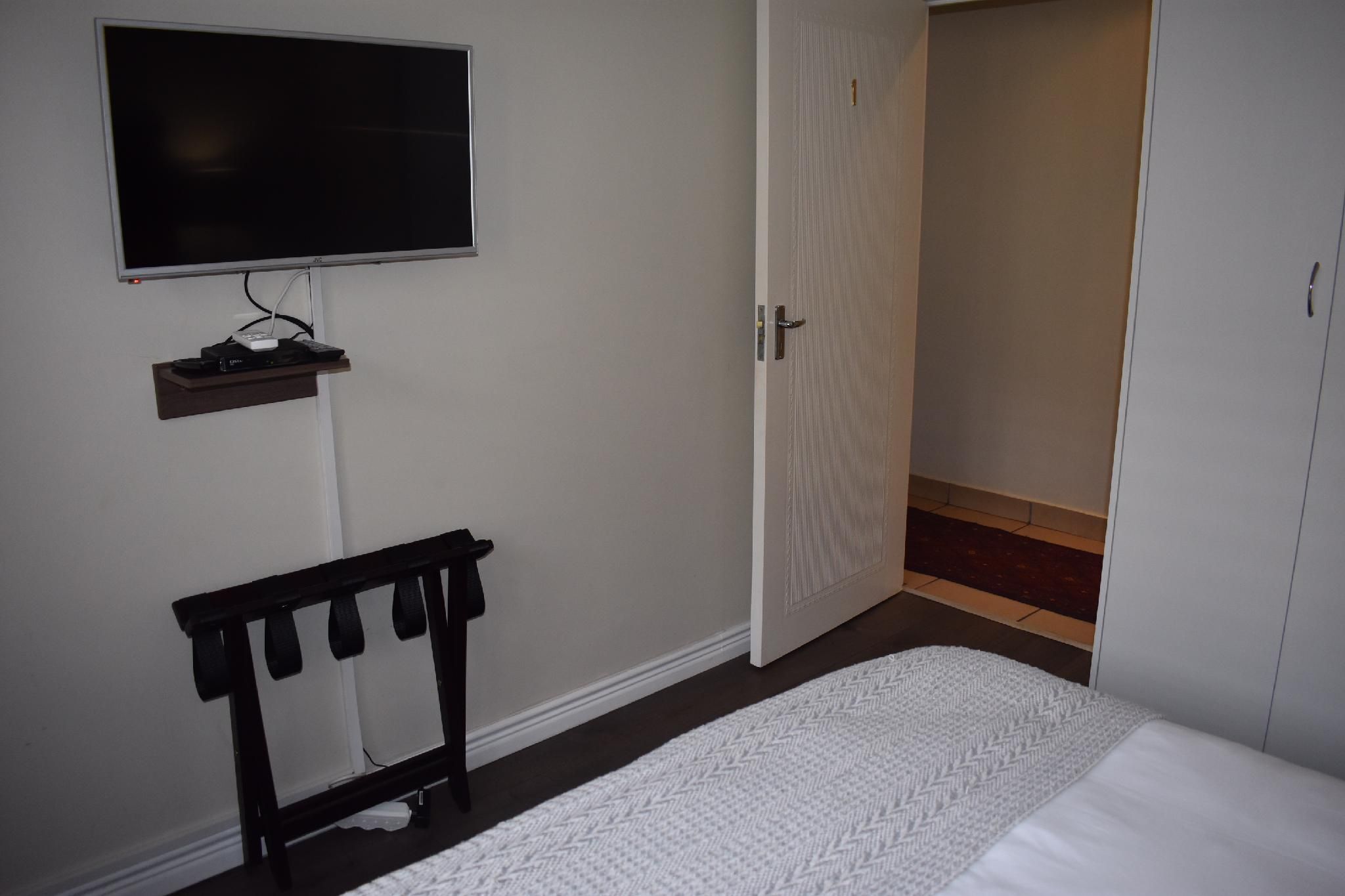 Budget Double Room 1