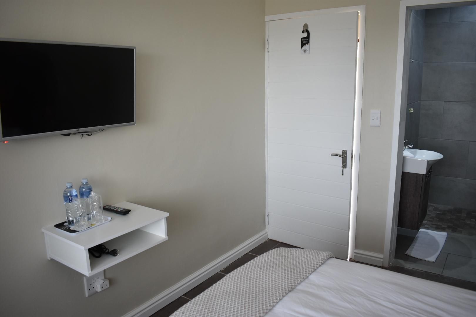 Deluxe Double Room 4