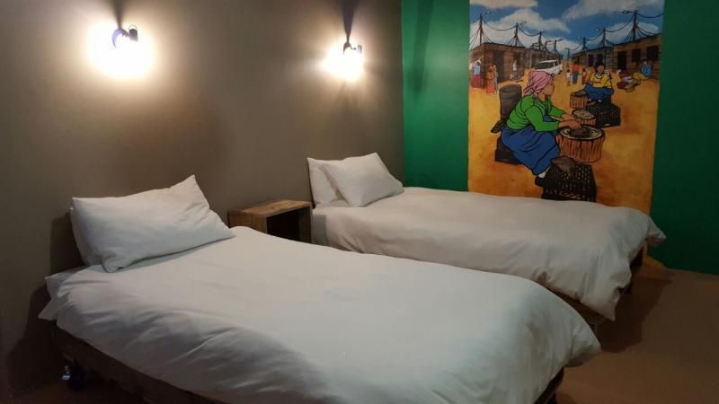 Backpacker Room