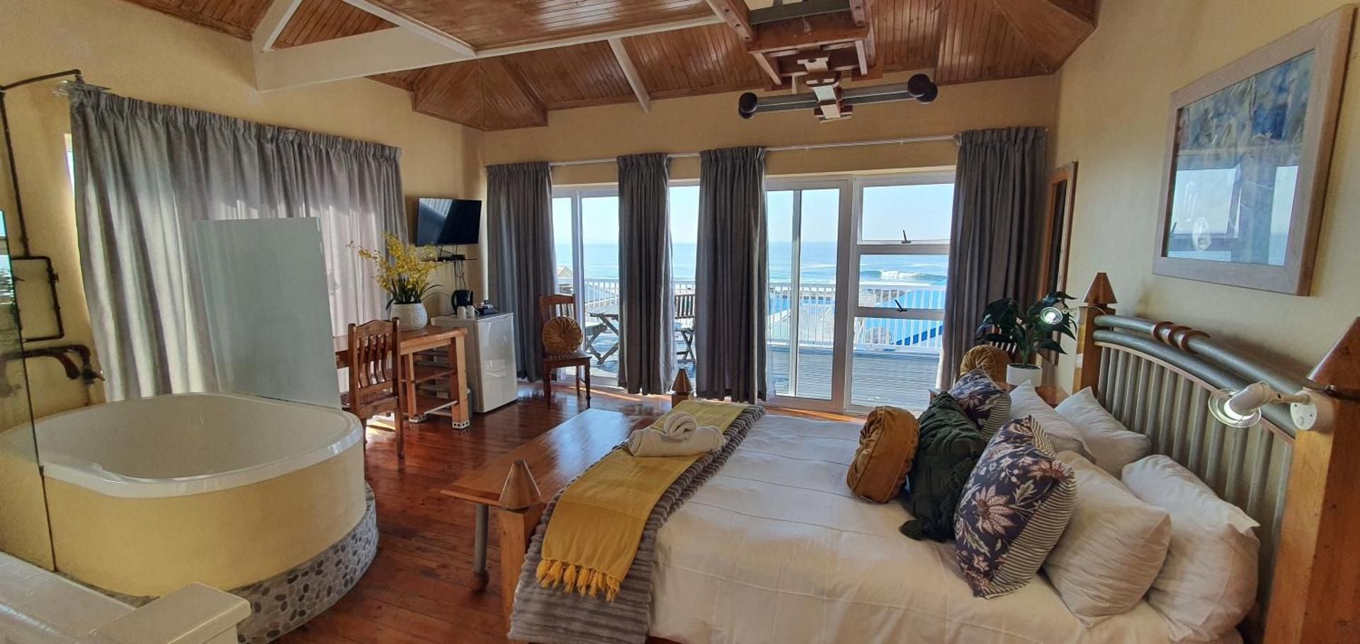 Double Room with Balcony and Sea View