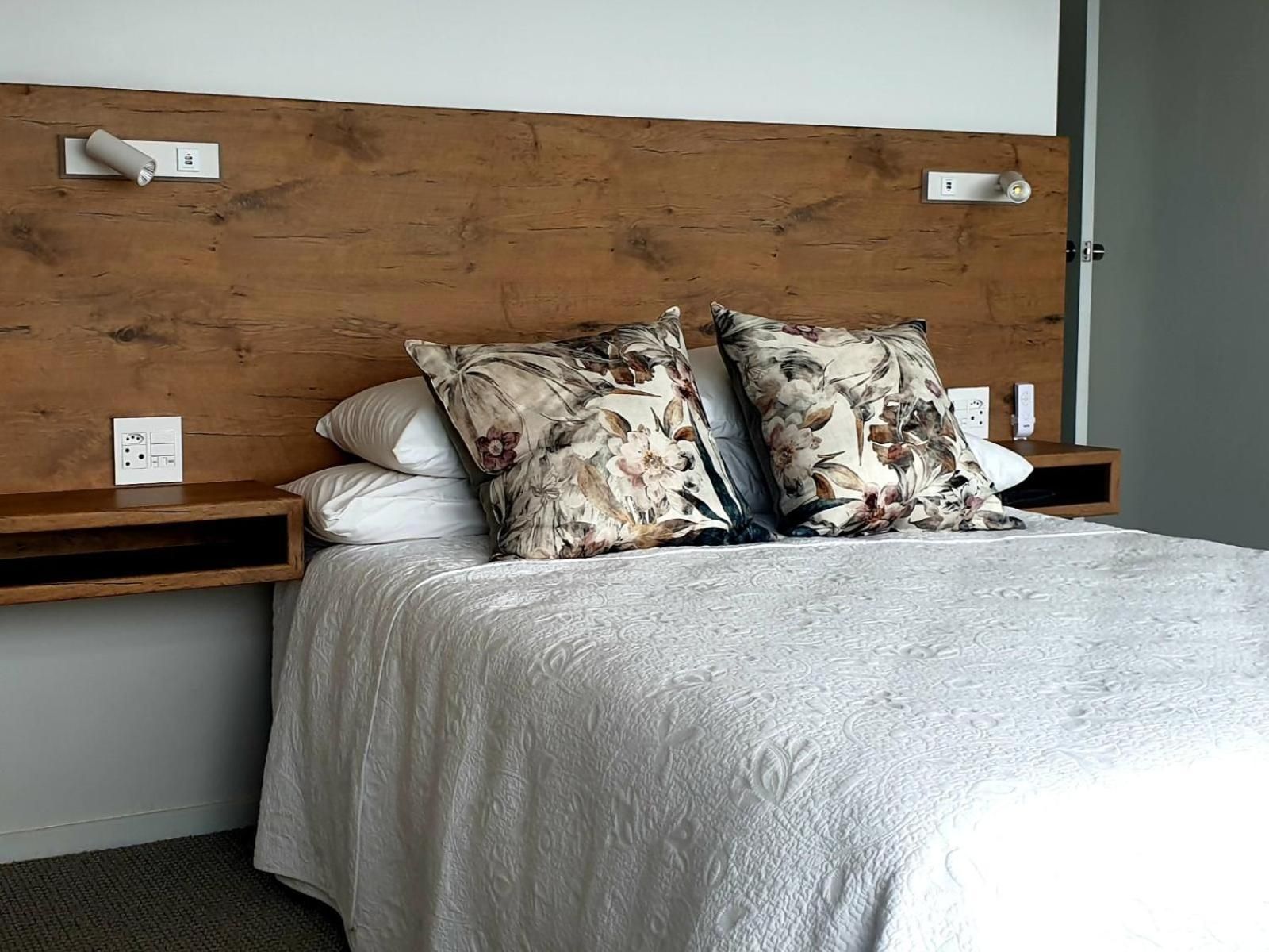 Luxury King Room