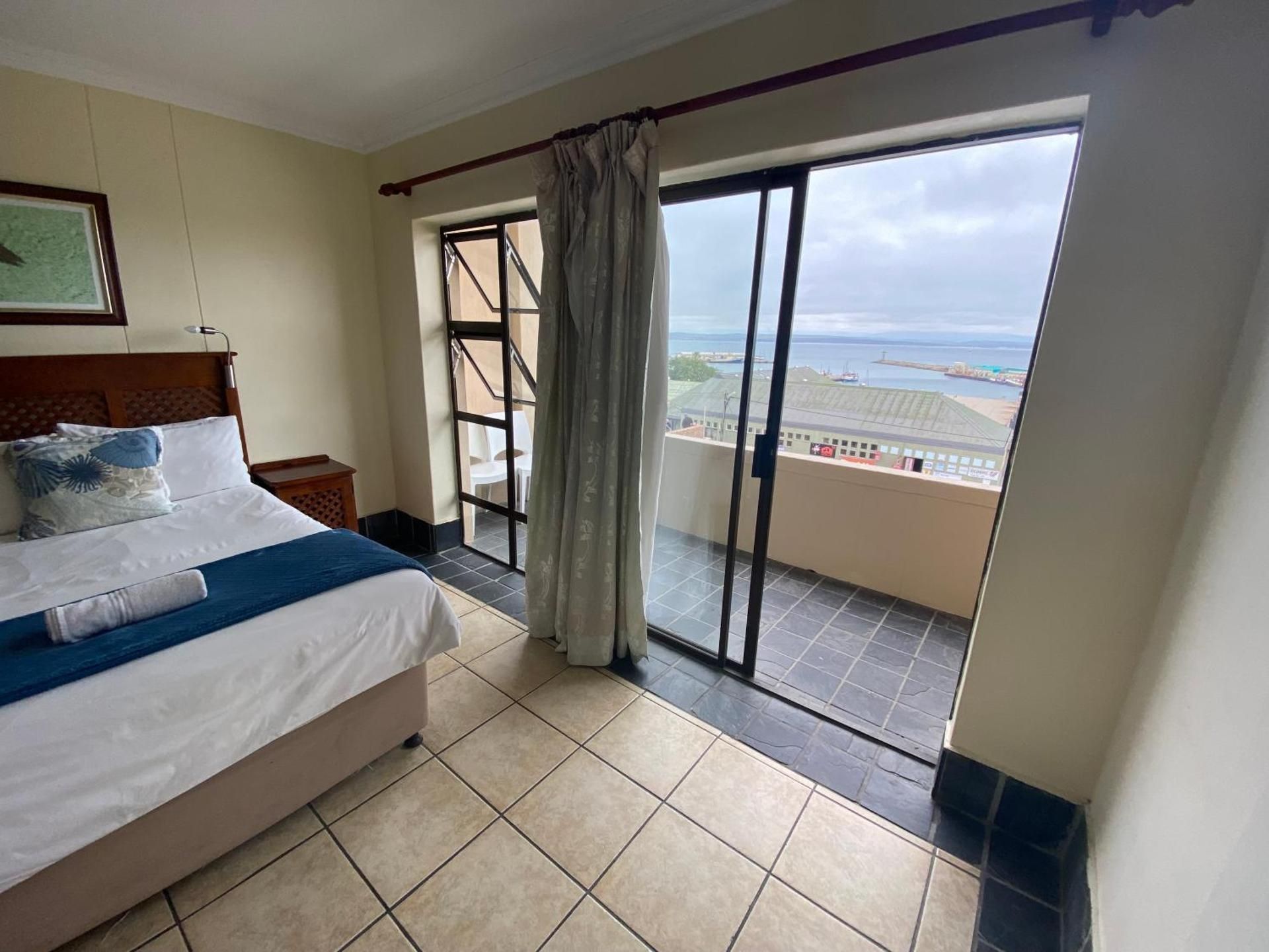 Deluxe Double Room with Balcony and Sea View