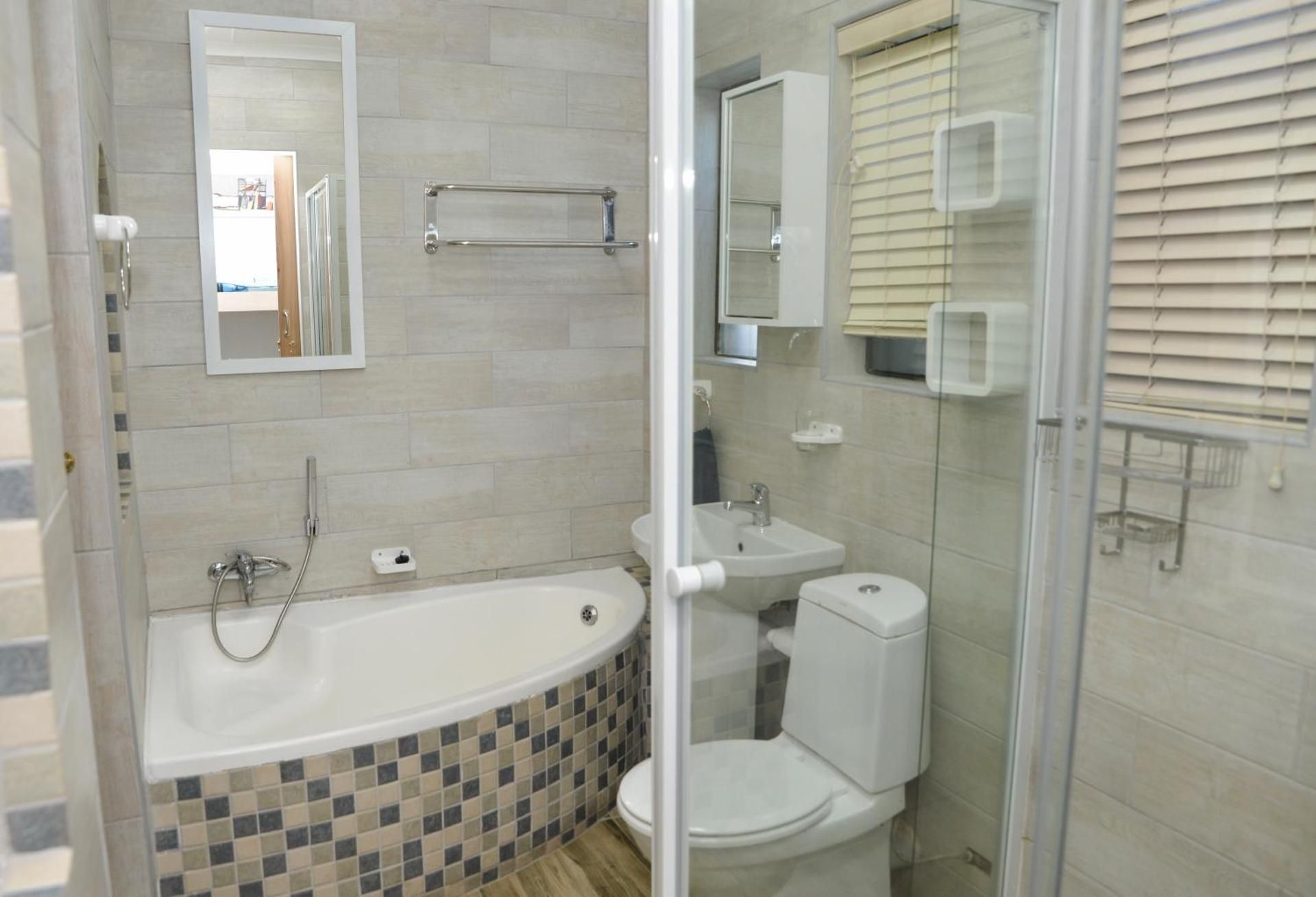 One-Bedroom Apartment (4 Adults) - 9