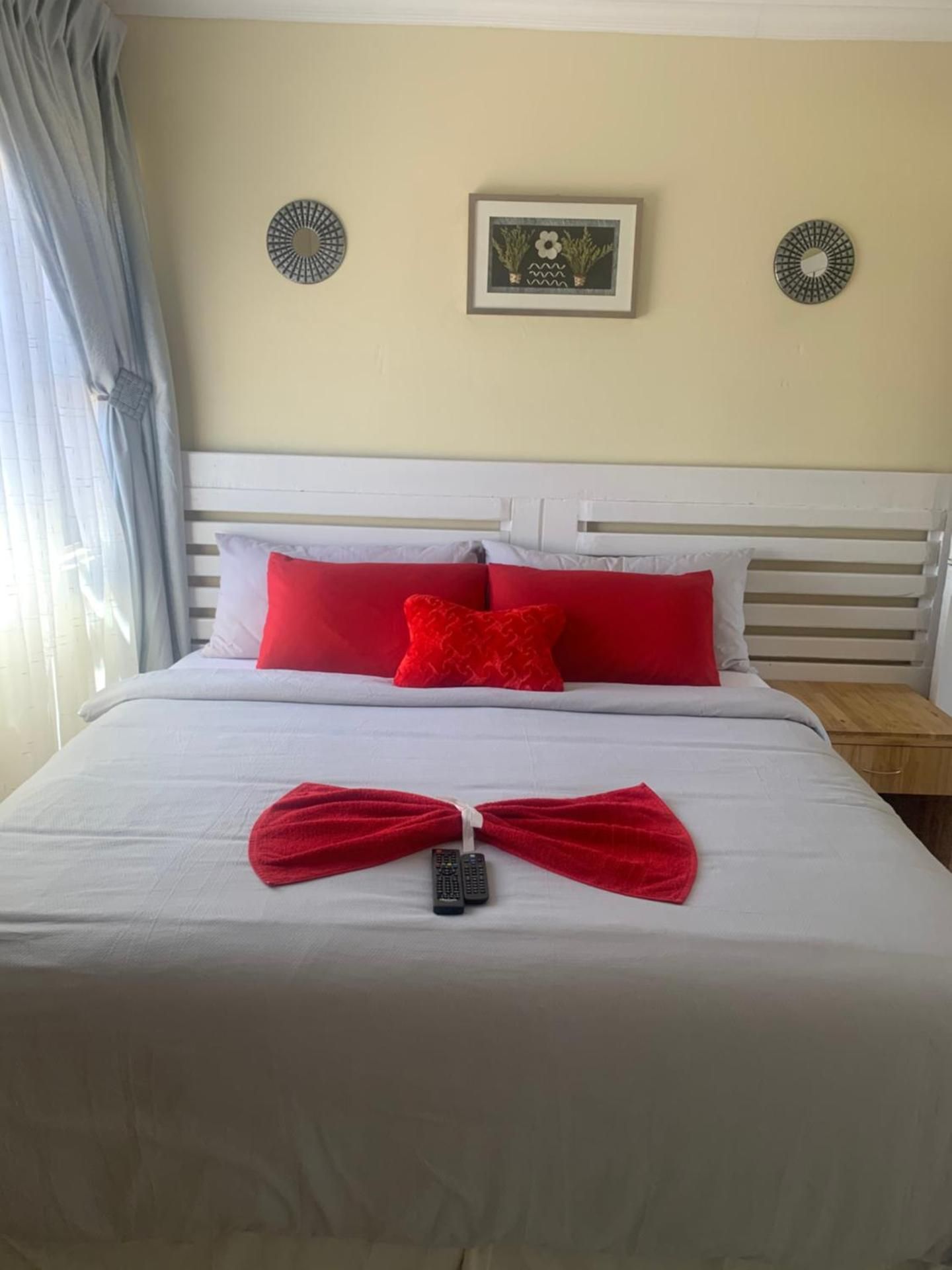 Standard Queen Room
