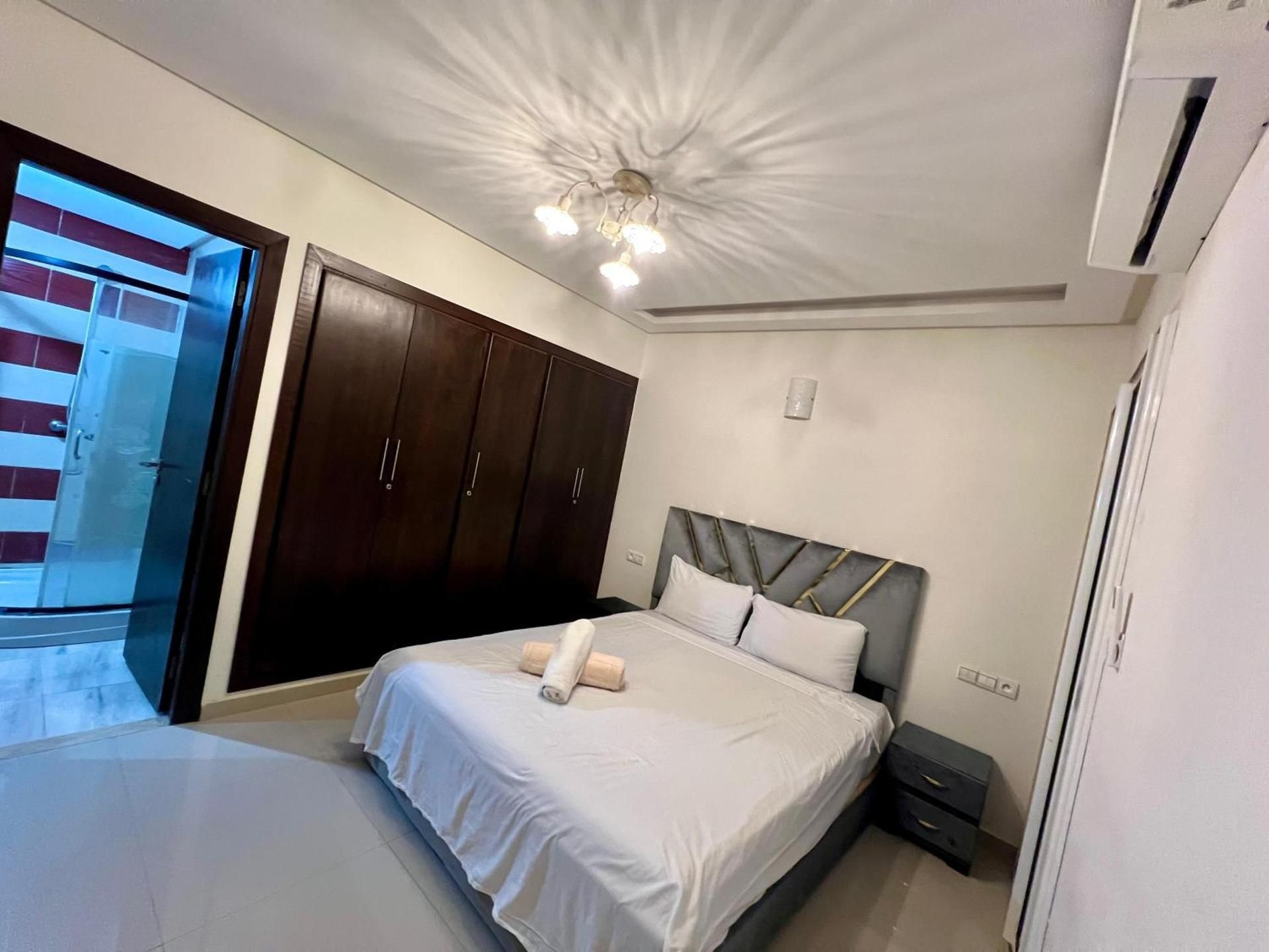 Three-Bedroom Apartment - High Floor