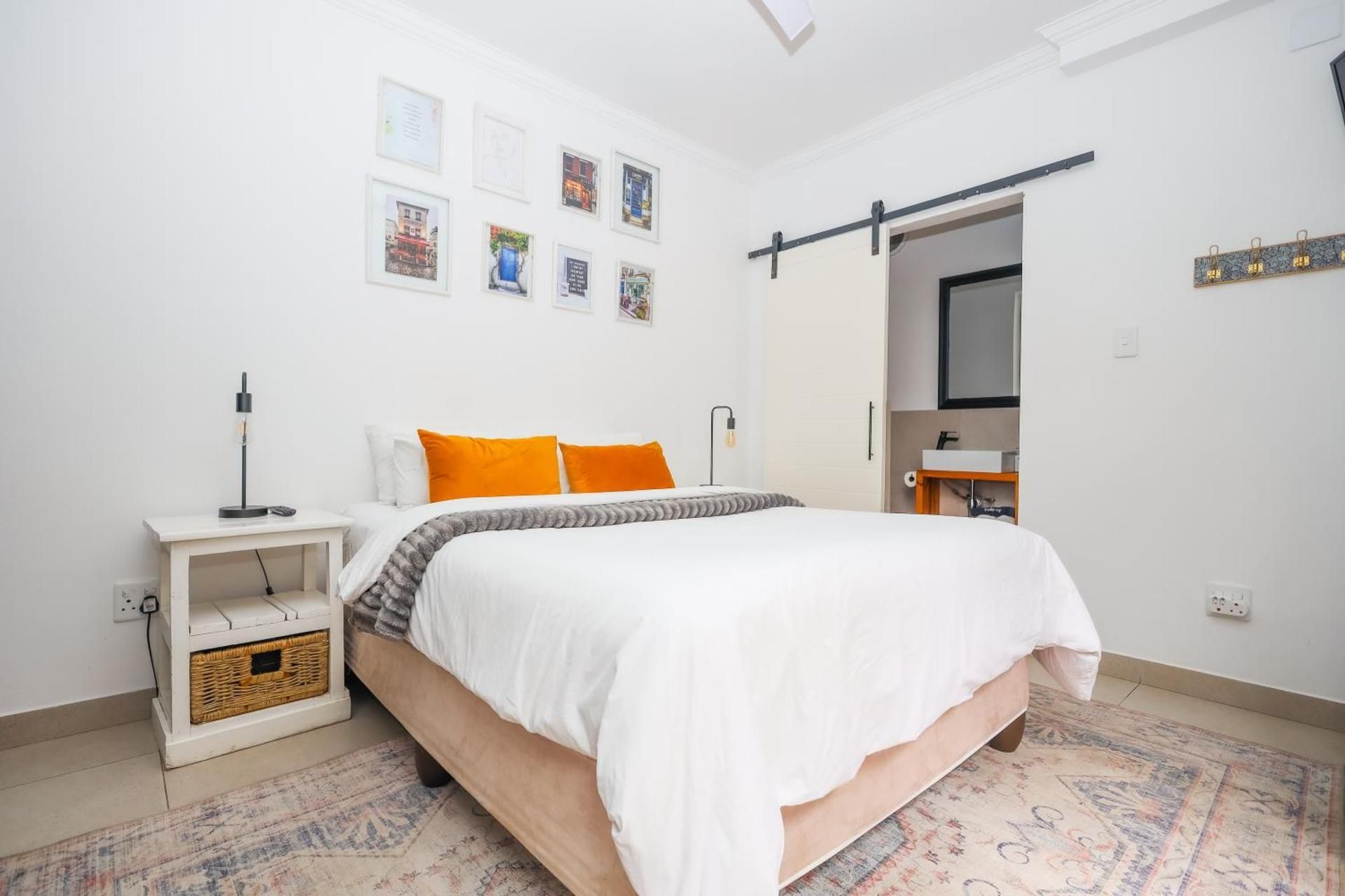 Queen Room
