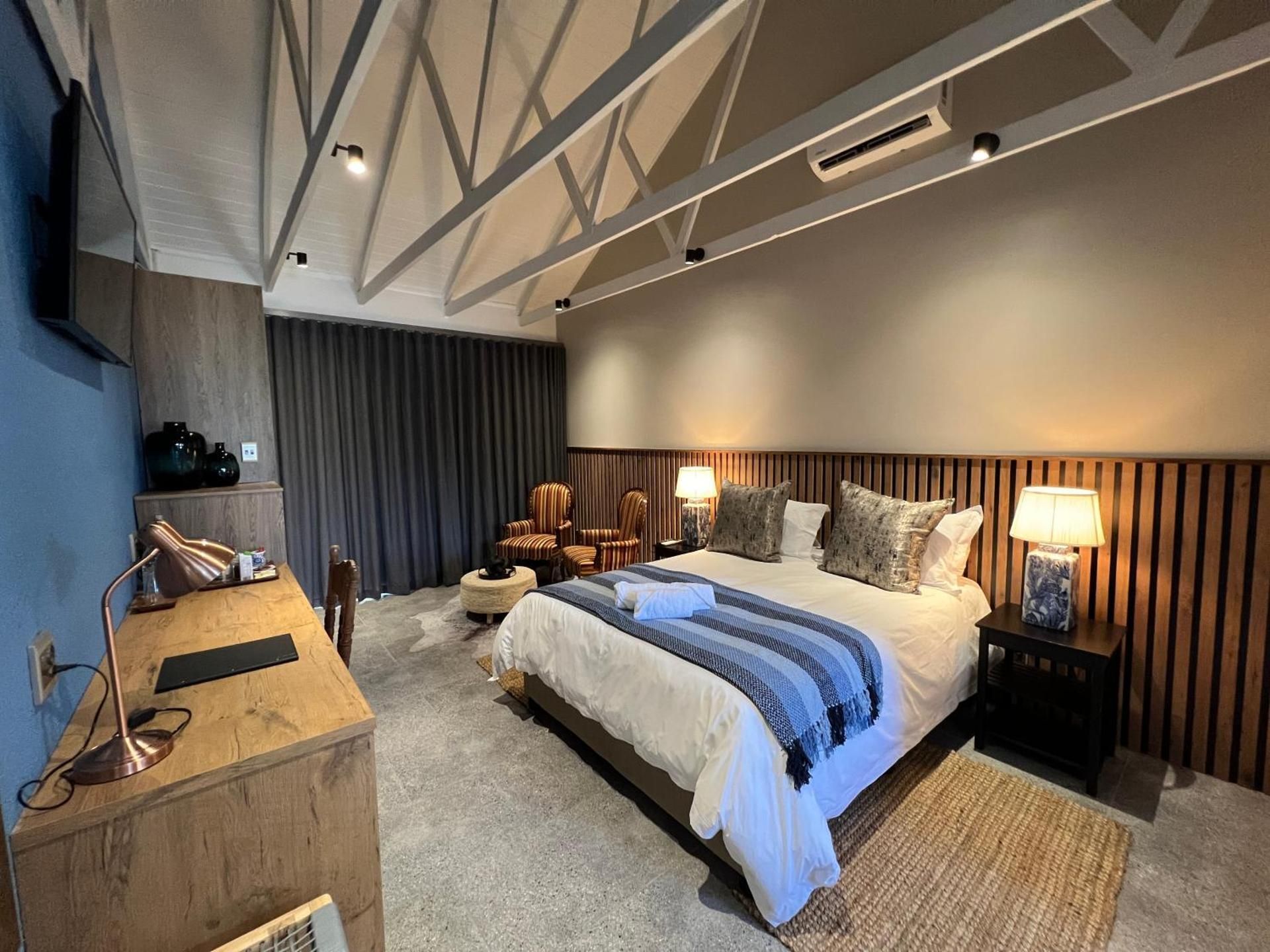 Executive Queen Room