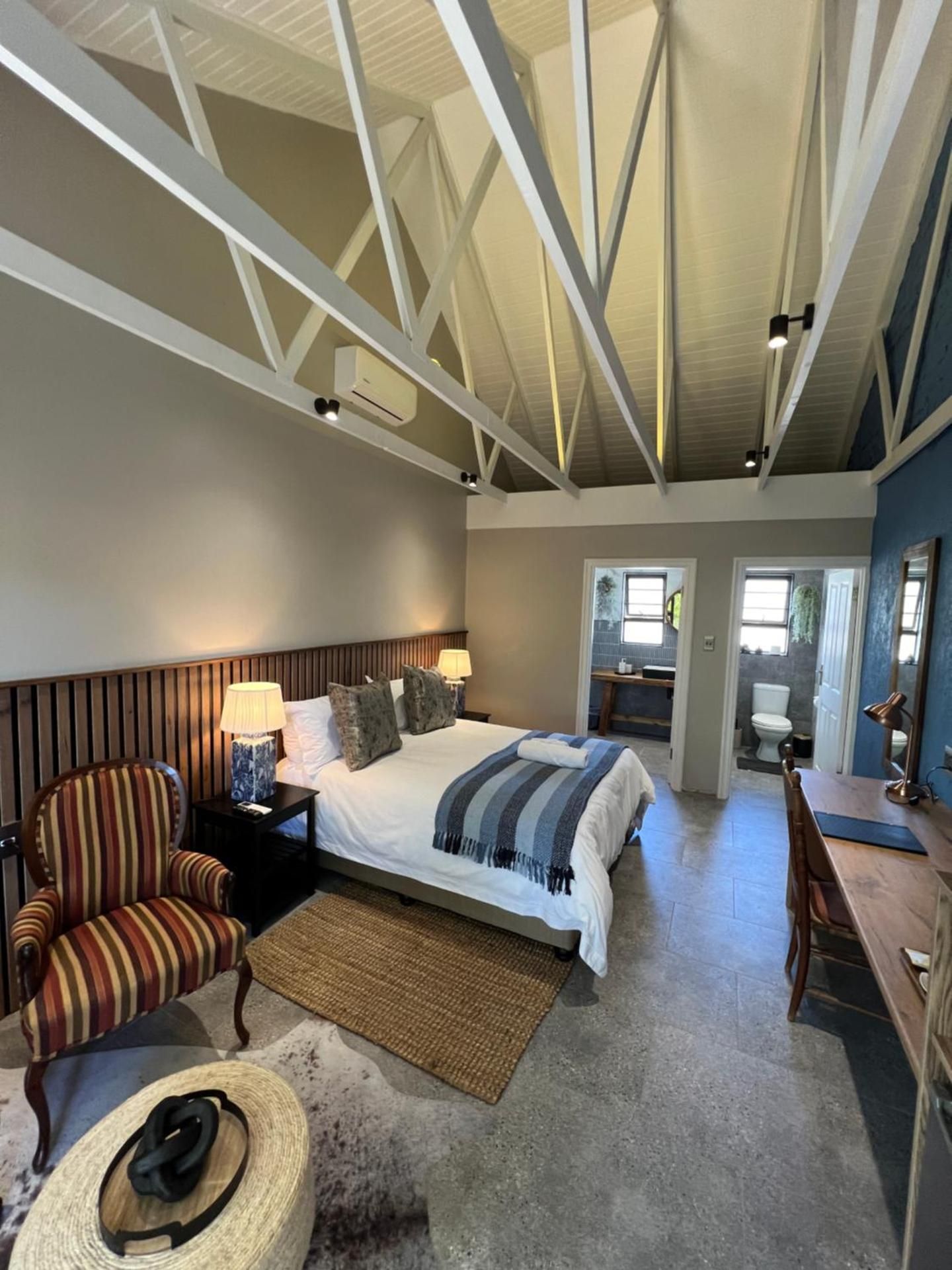 Executive Queen Room