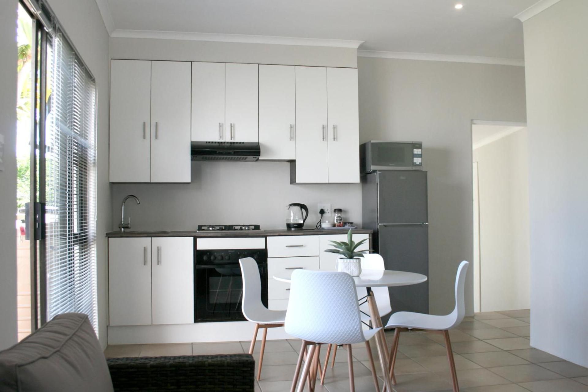 Summit Place Queen Studio