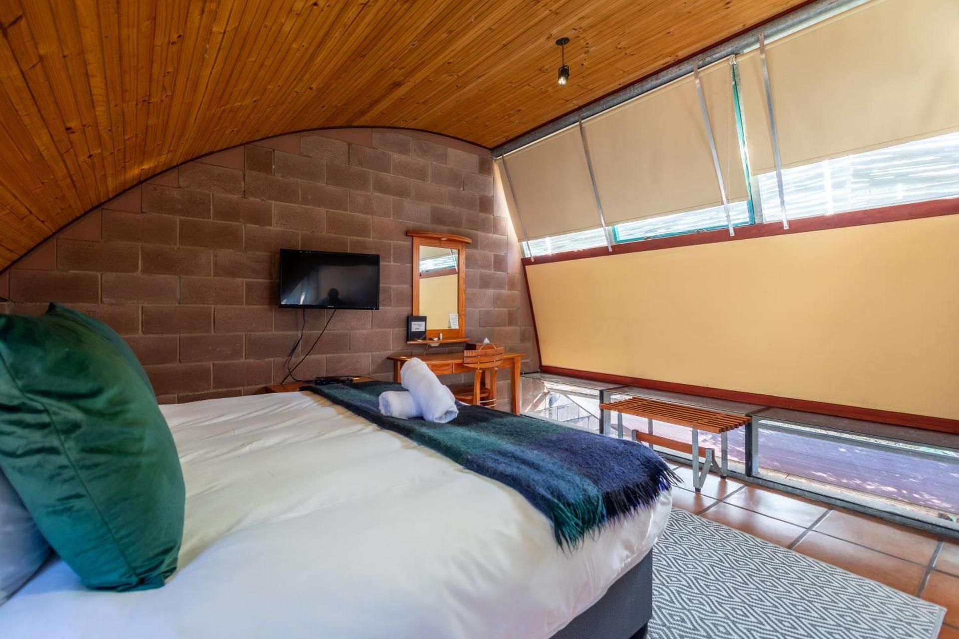 King Room with Garden View