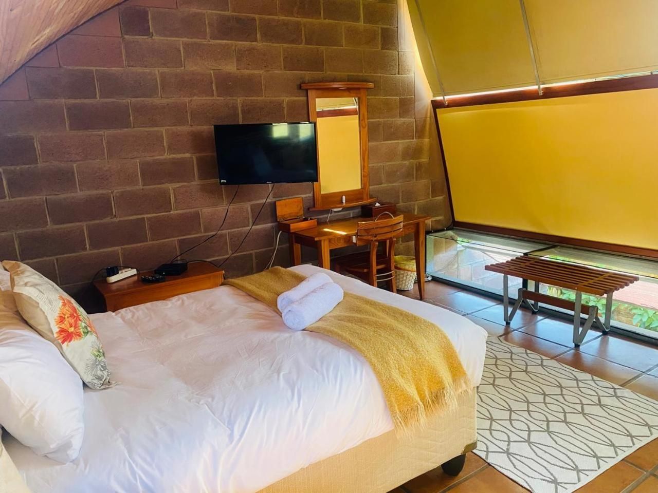 Superior Queen Room