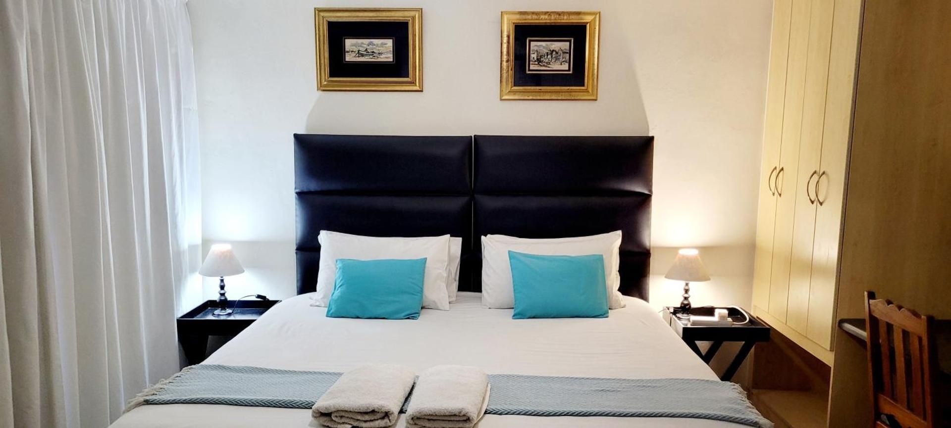 Double or Twin Room with Terrace