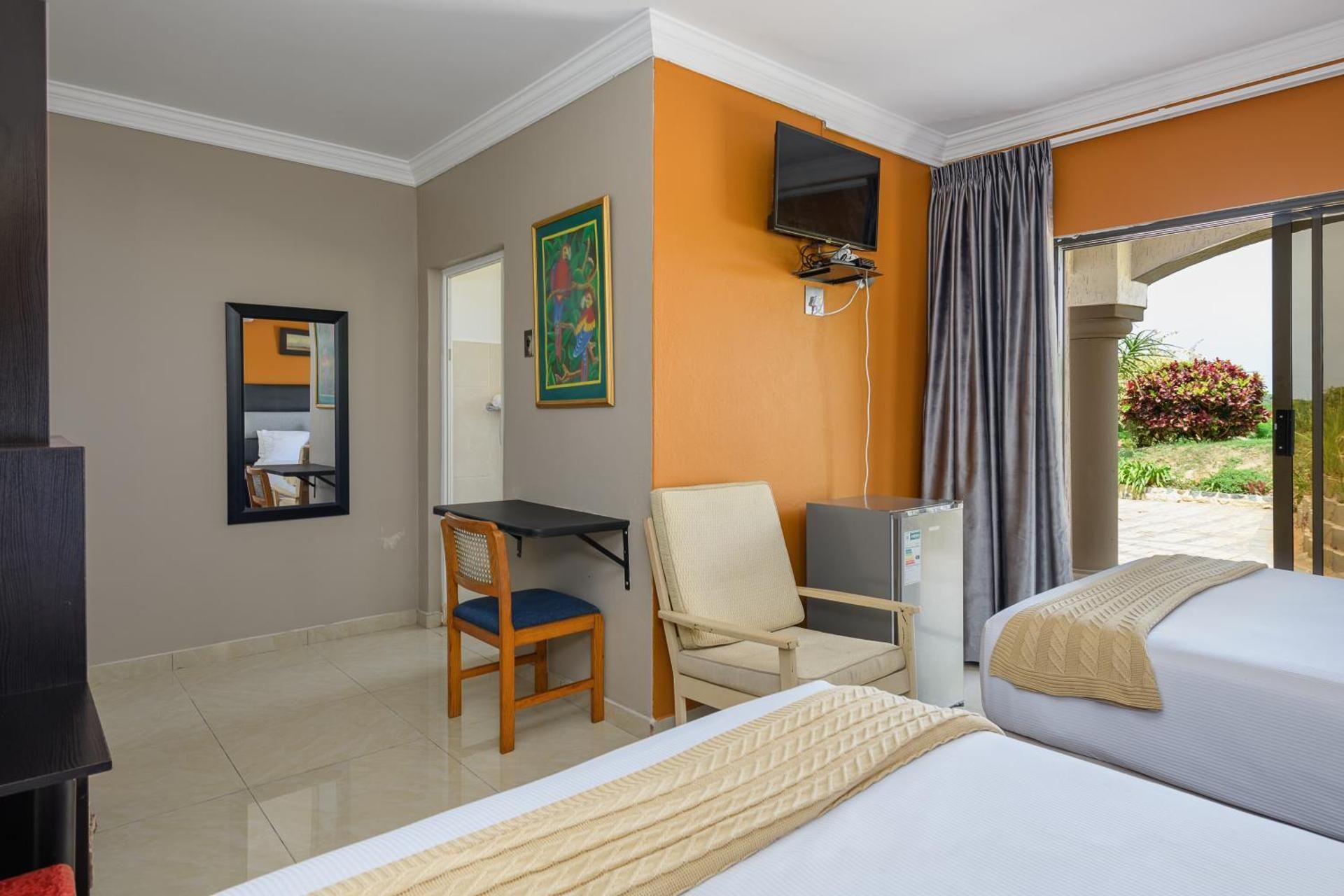 Deluxe Double or Twin Room