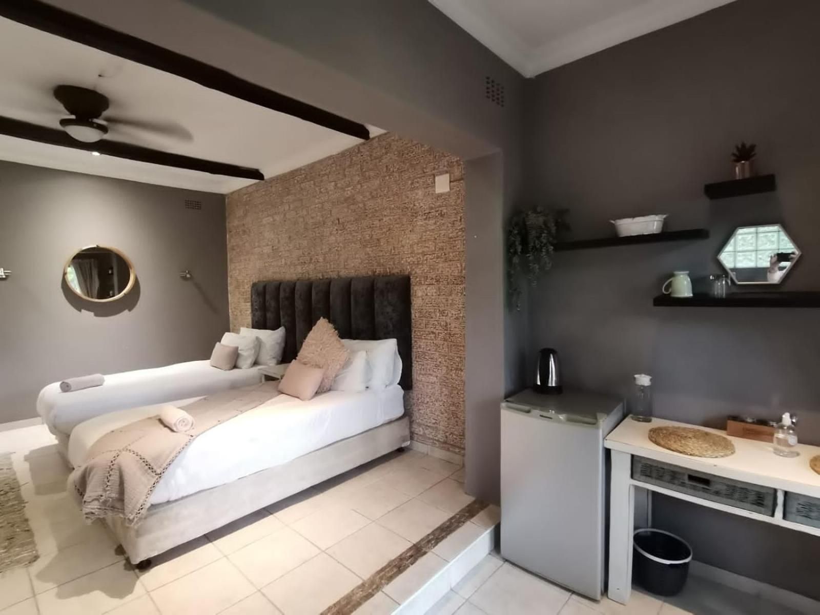 Deluxe Double or Twin Room with Garden View