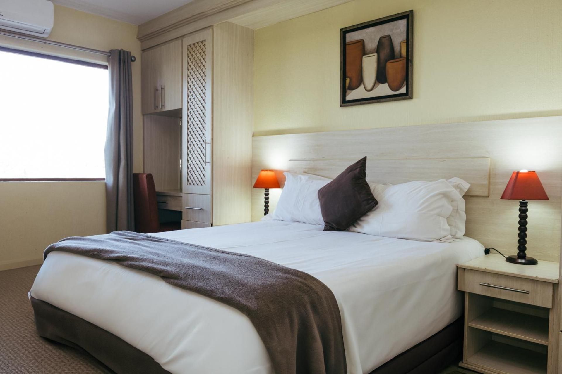 Three-Bedroom Apartment with 2 Double Bedrooms and Twin Beds
