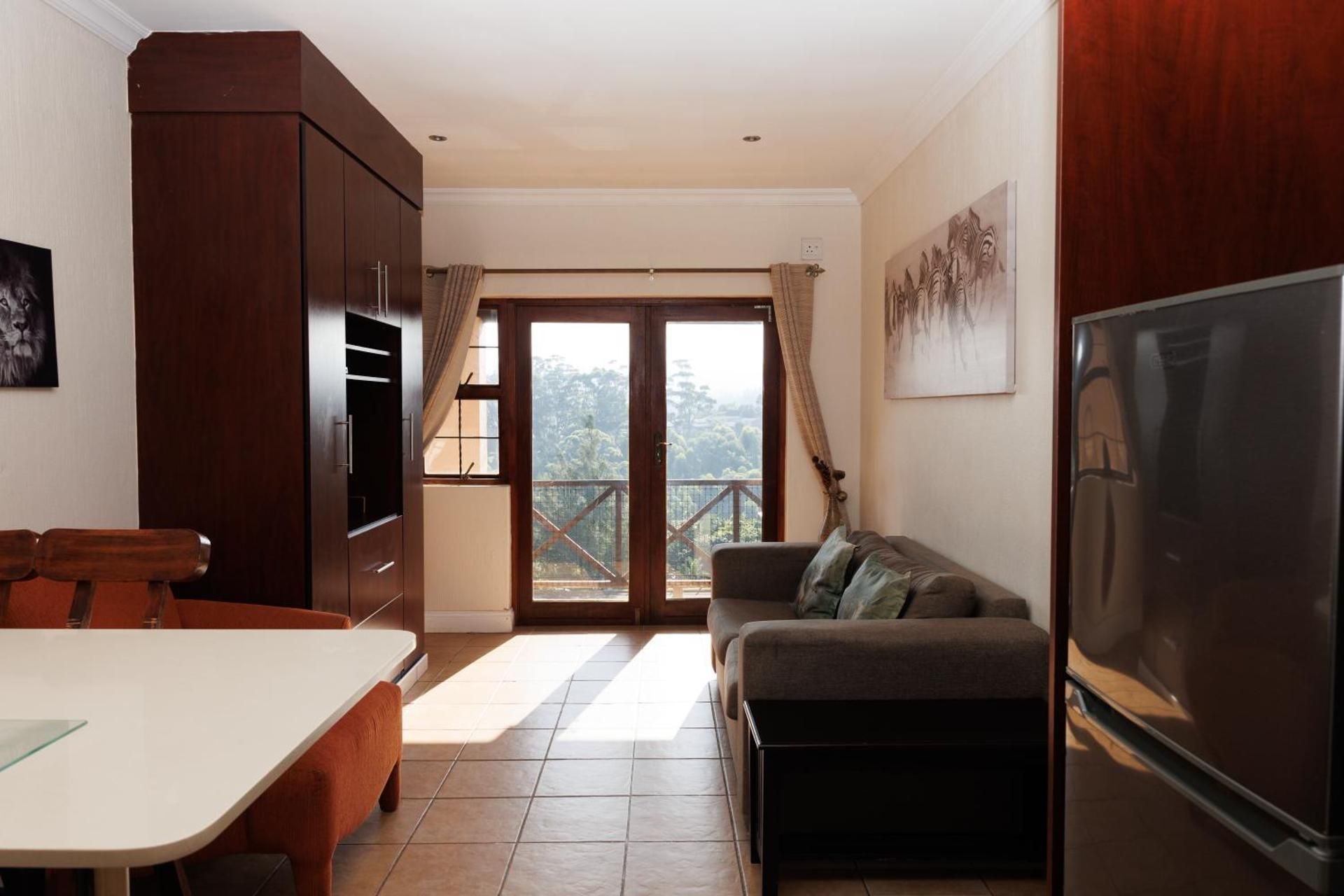 Superior Room with Double Bed and Sleeper Couch