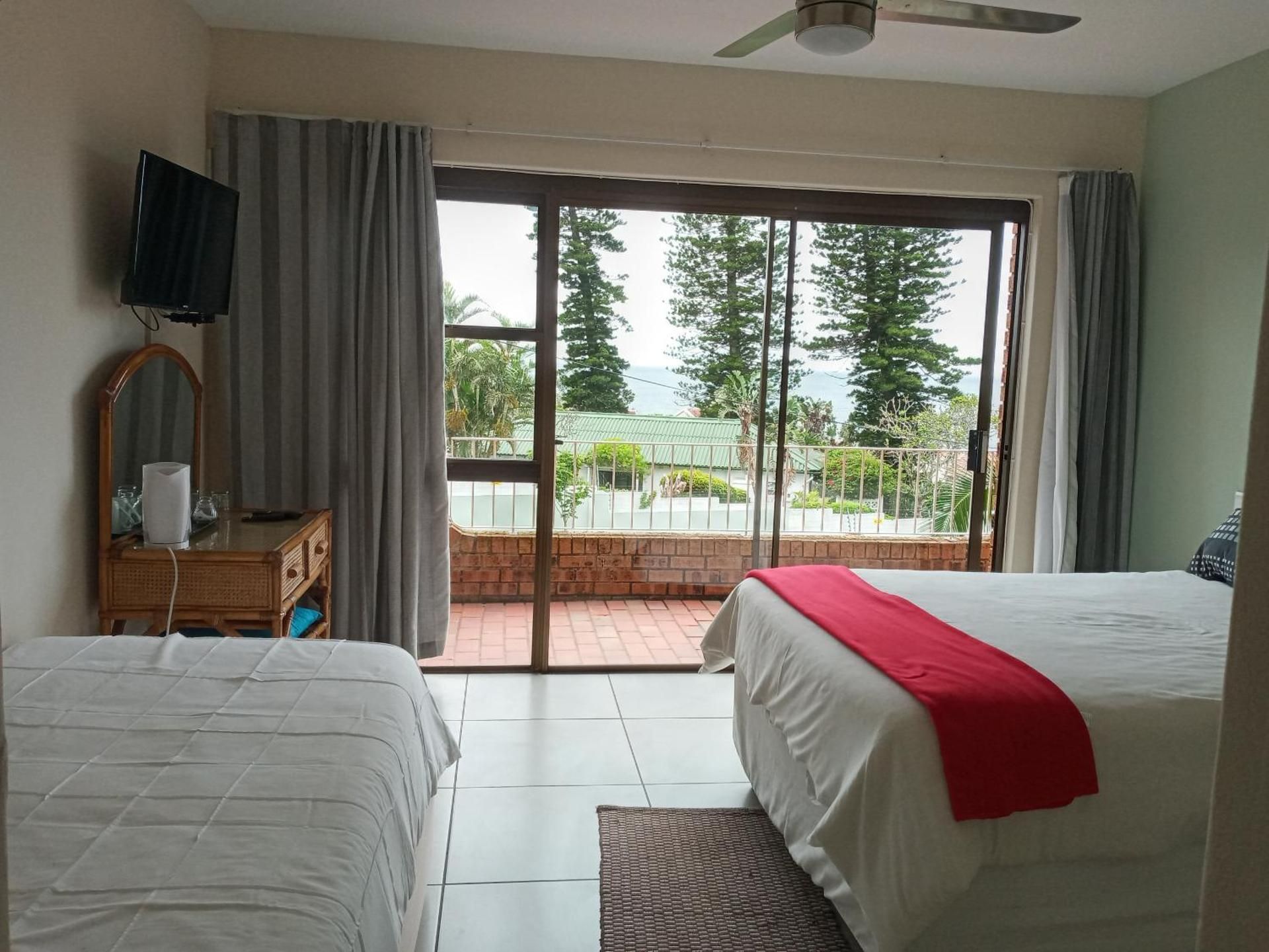 Double Room with Balcony and Sea View