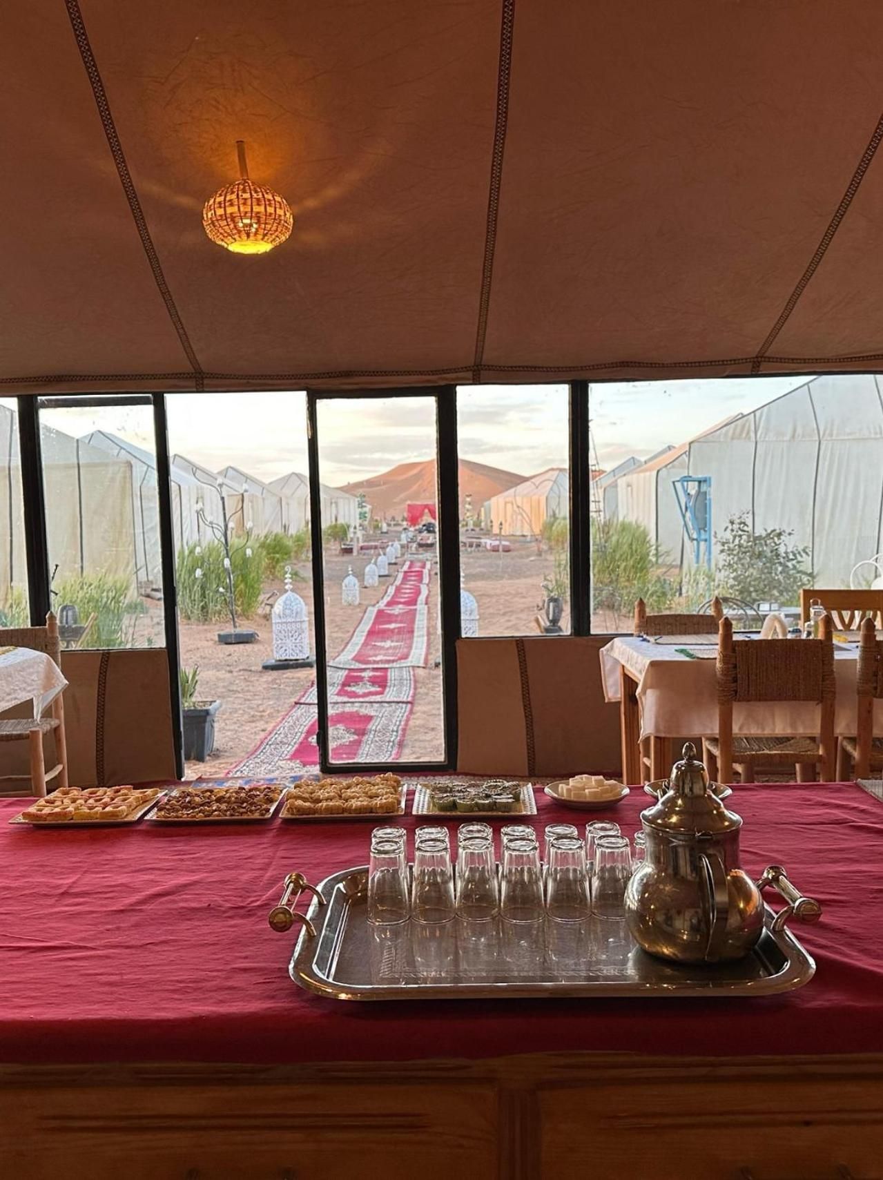 Merzouga white camp
