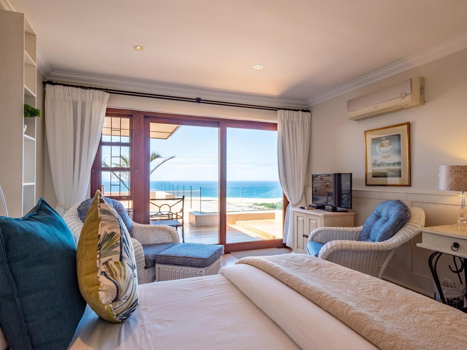 Luxury Suite with Ocean and Lagoon View - 2