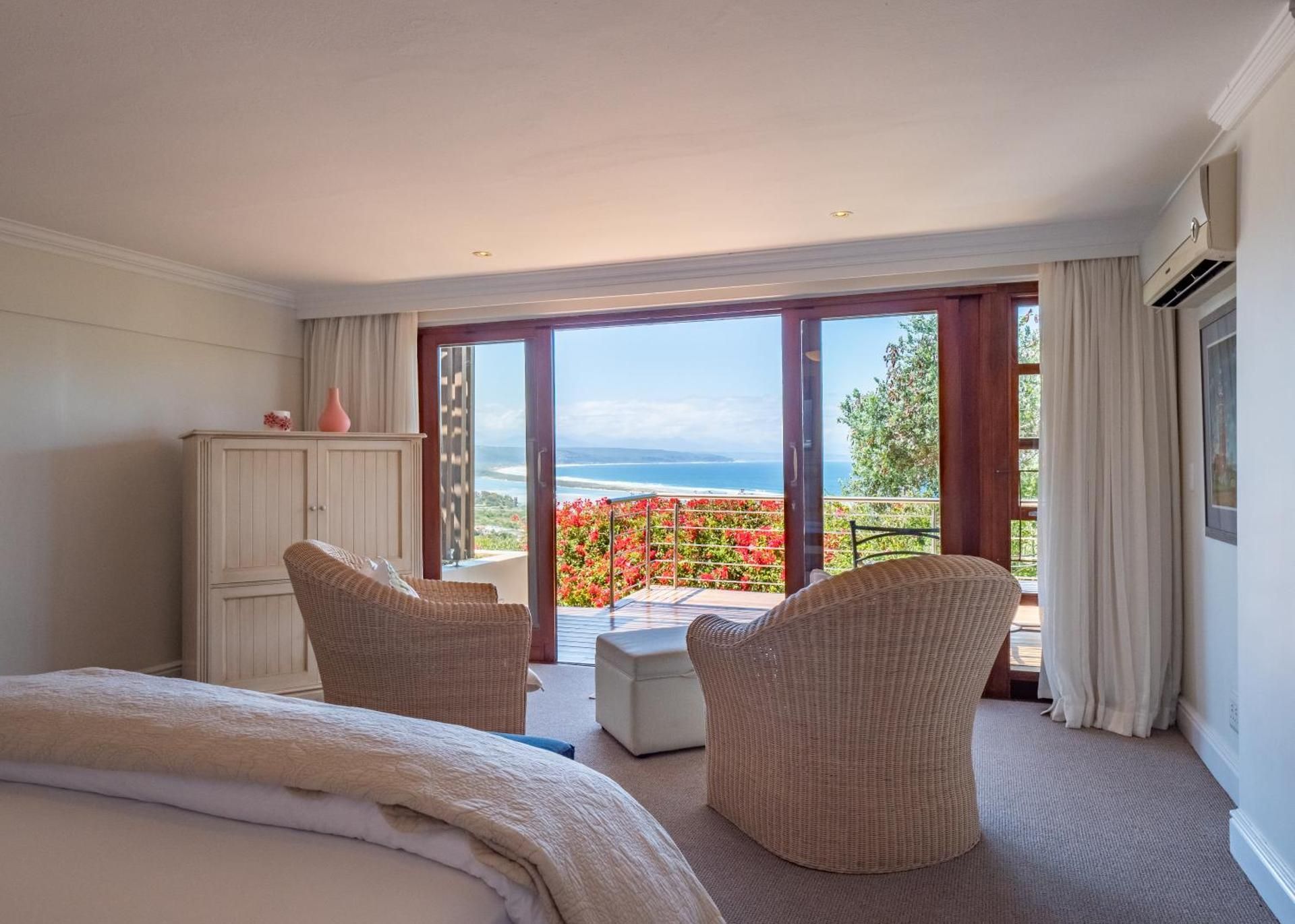 Luxury Suite with Ocean and Lagoon View - 6