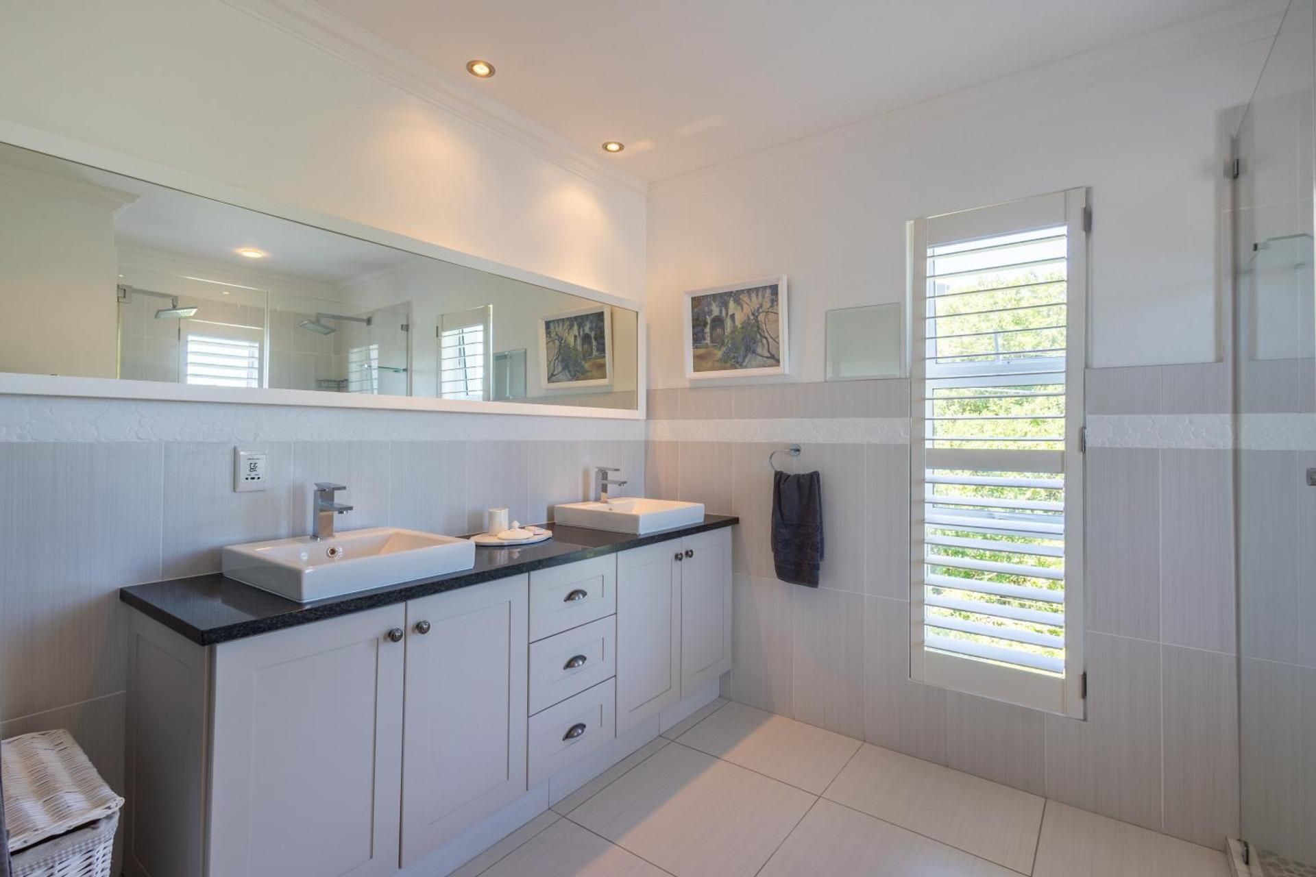 Double Room with Pool View