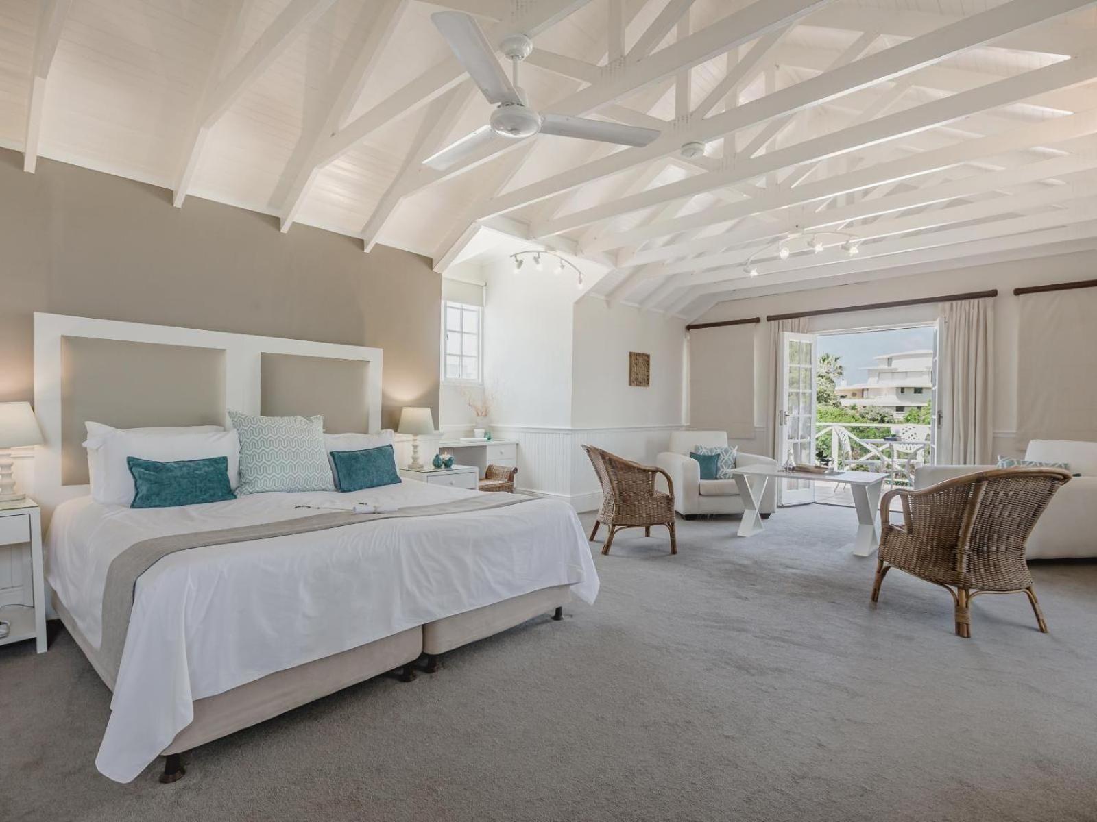 Luxury Suite with Balcony