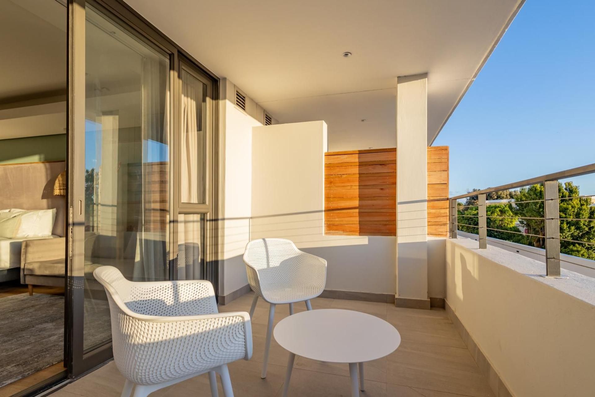 Luxury Sea Facing Suite 
