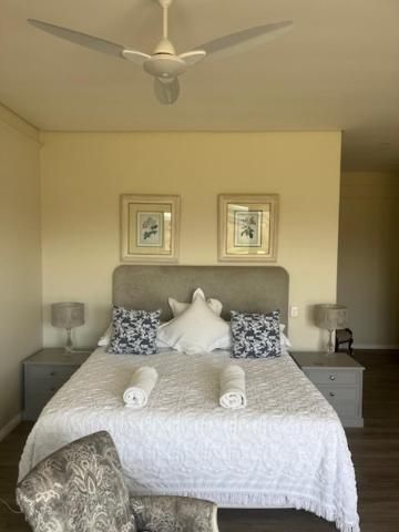 Deluxe Double or Twin Room with Mountain View