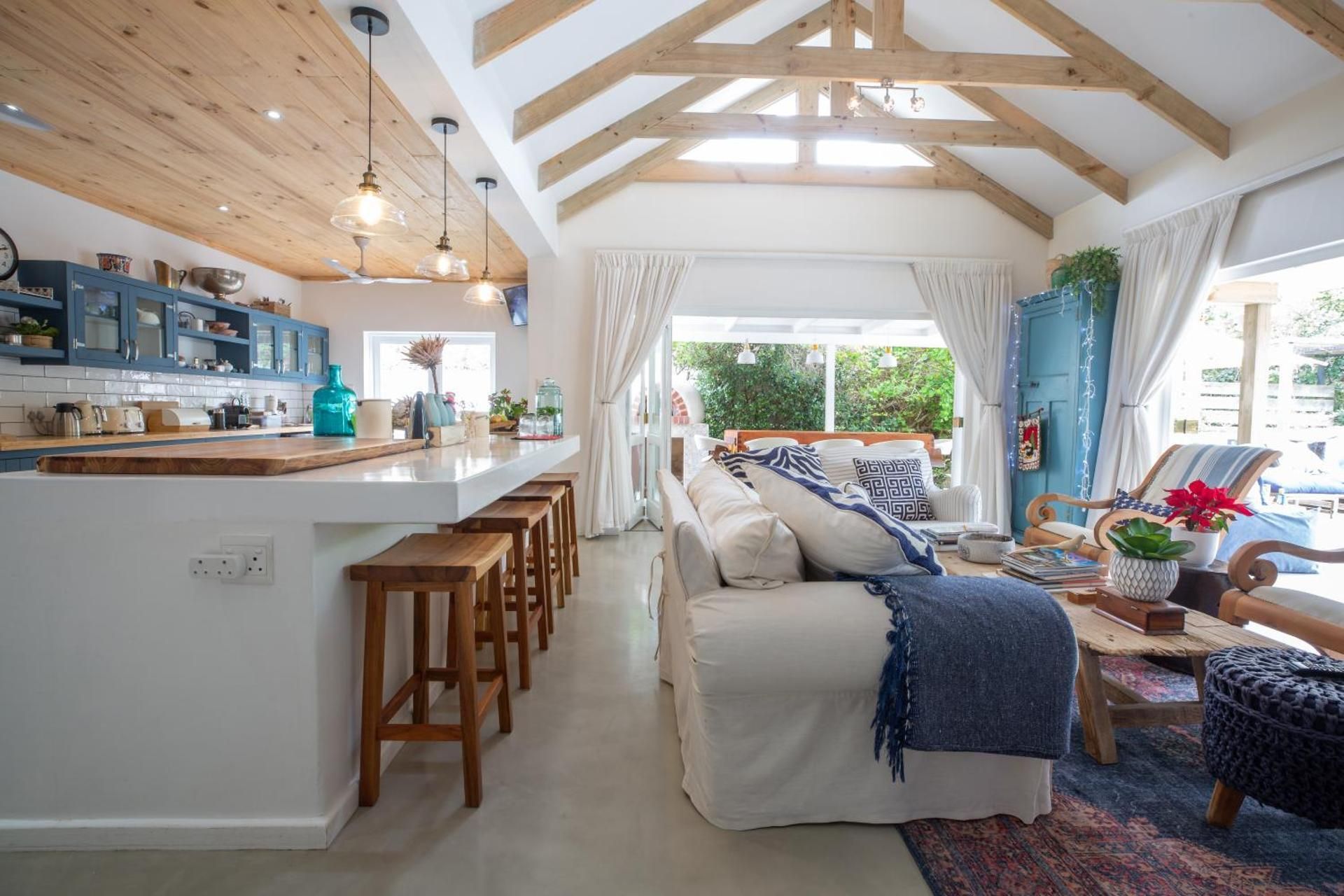 Self catering Holiday home - NO Breakfast