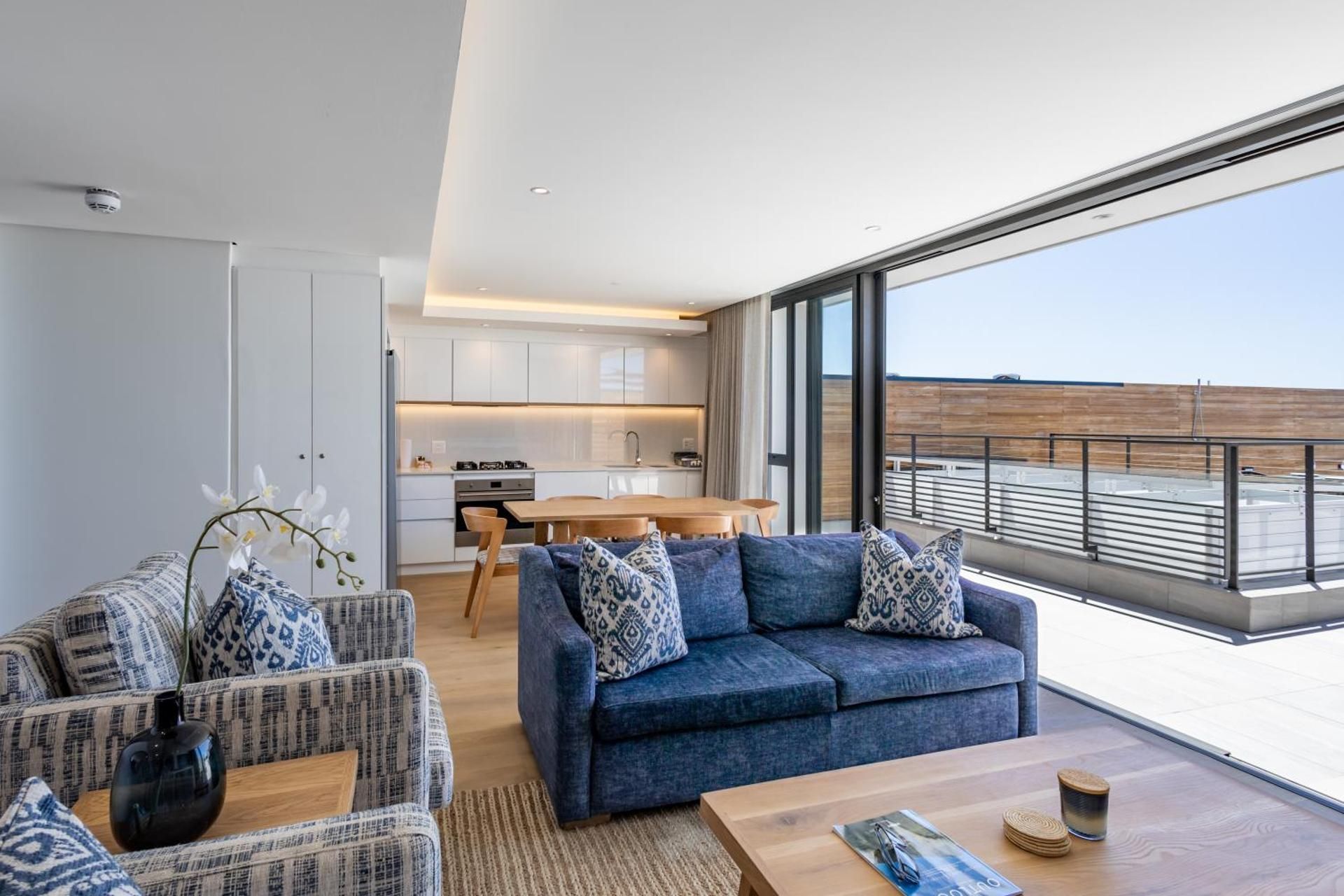 Three bedroom Luxury Penthouse Apartment 402