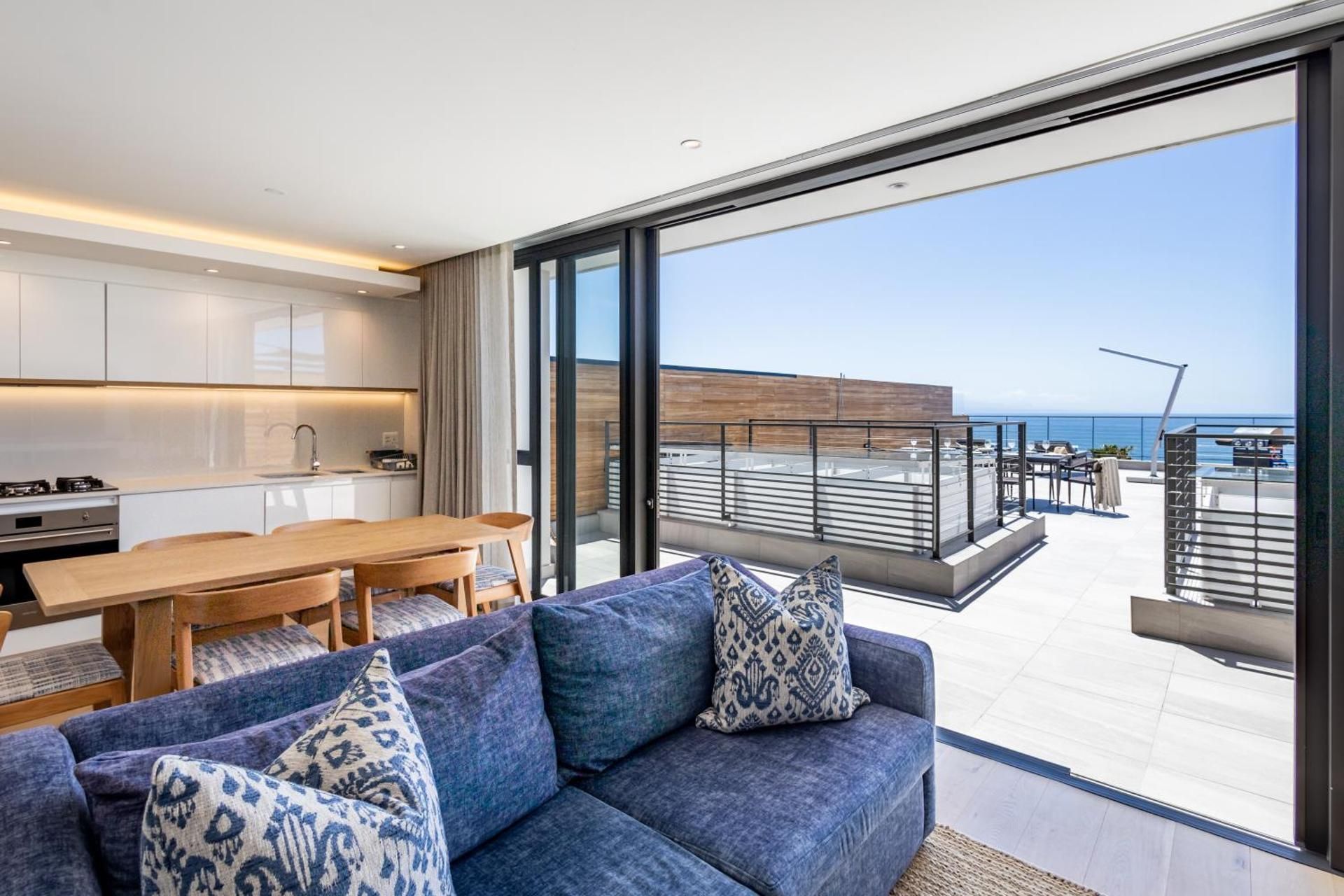 Three bedroom Luxury Penthouse Apartment 402