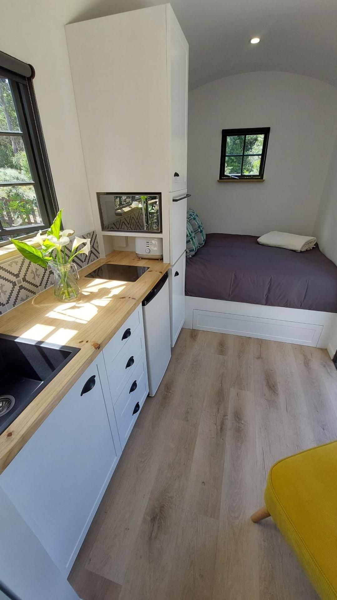 Queen Room with Garden View