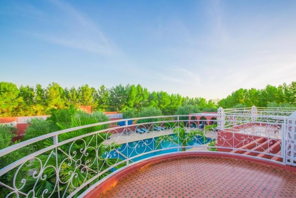 Double Room with Pool View