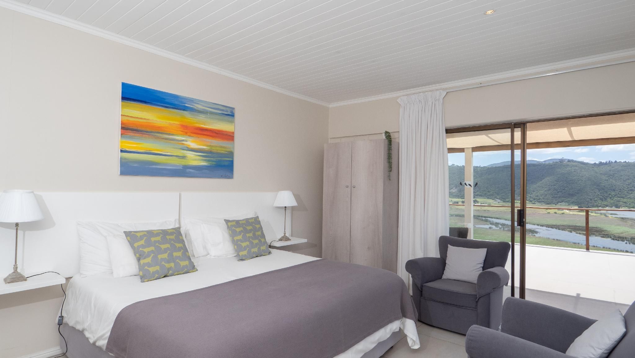 Sunbird Suite (Honeymoon)