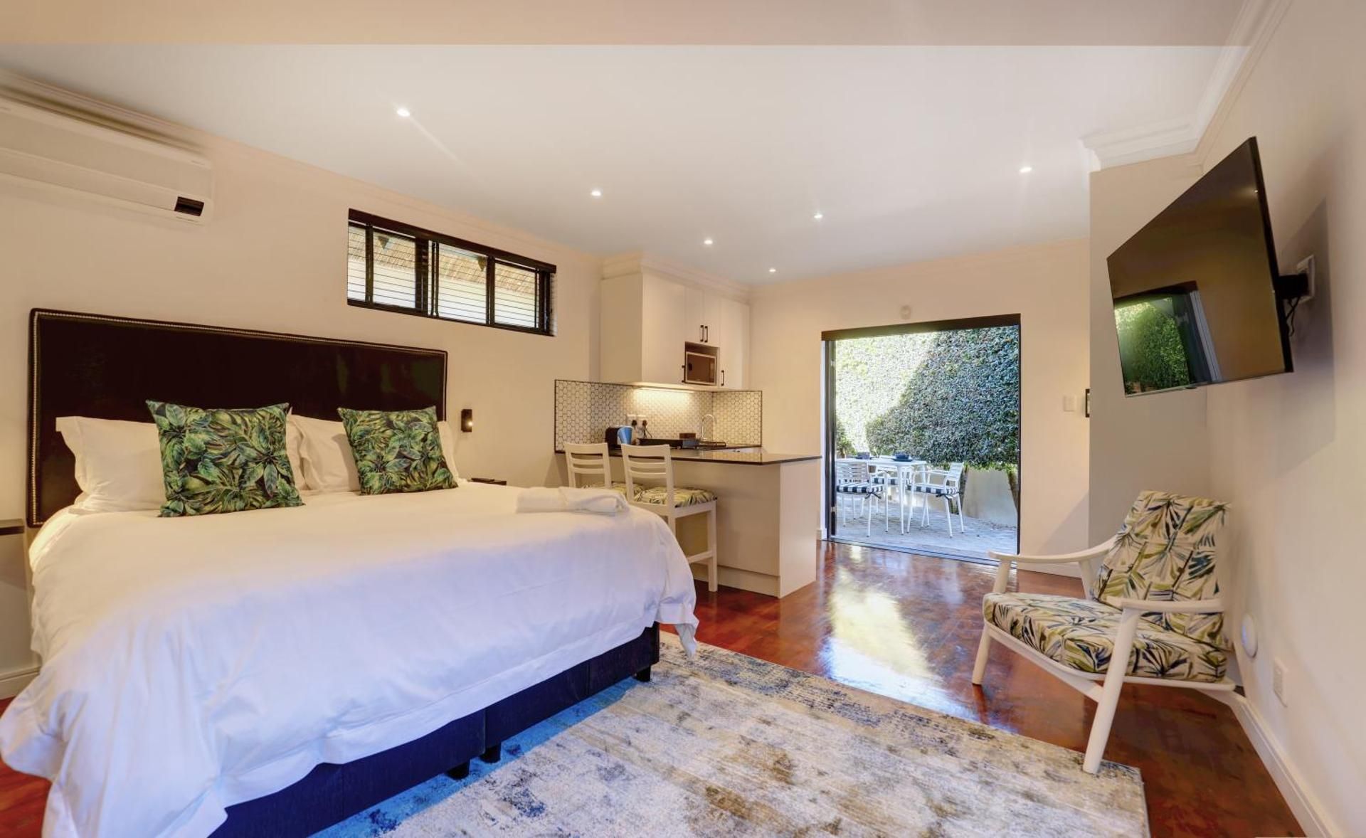Superior Double or Twin Room with Terrace