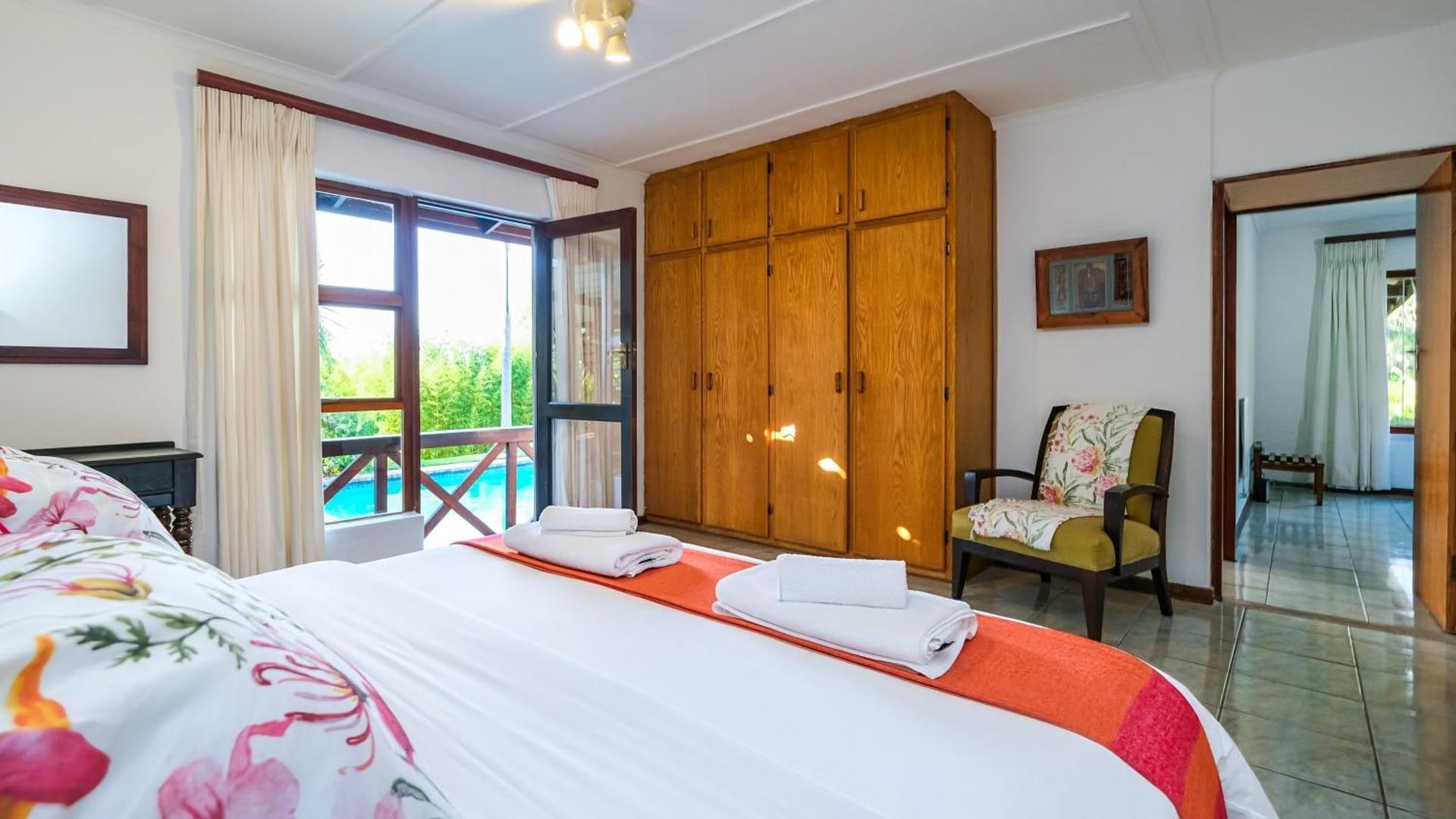 Standard Queen Room