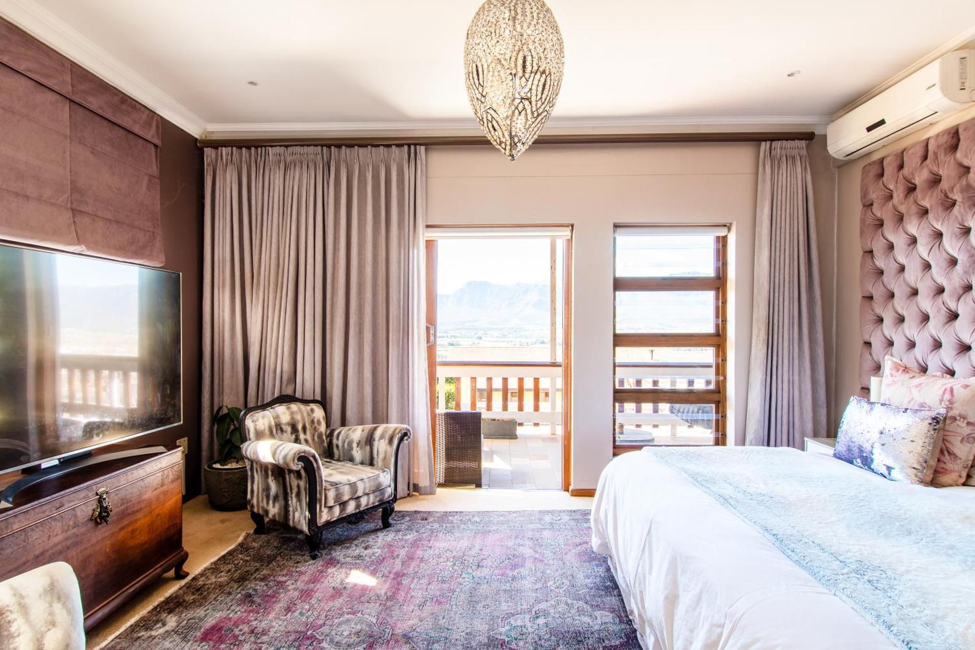 Premium King Room