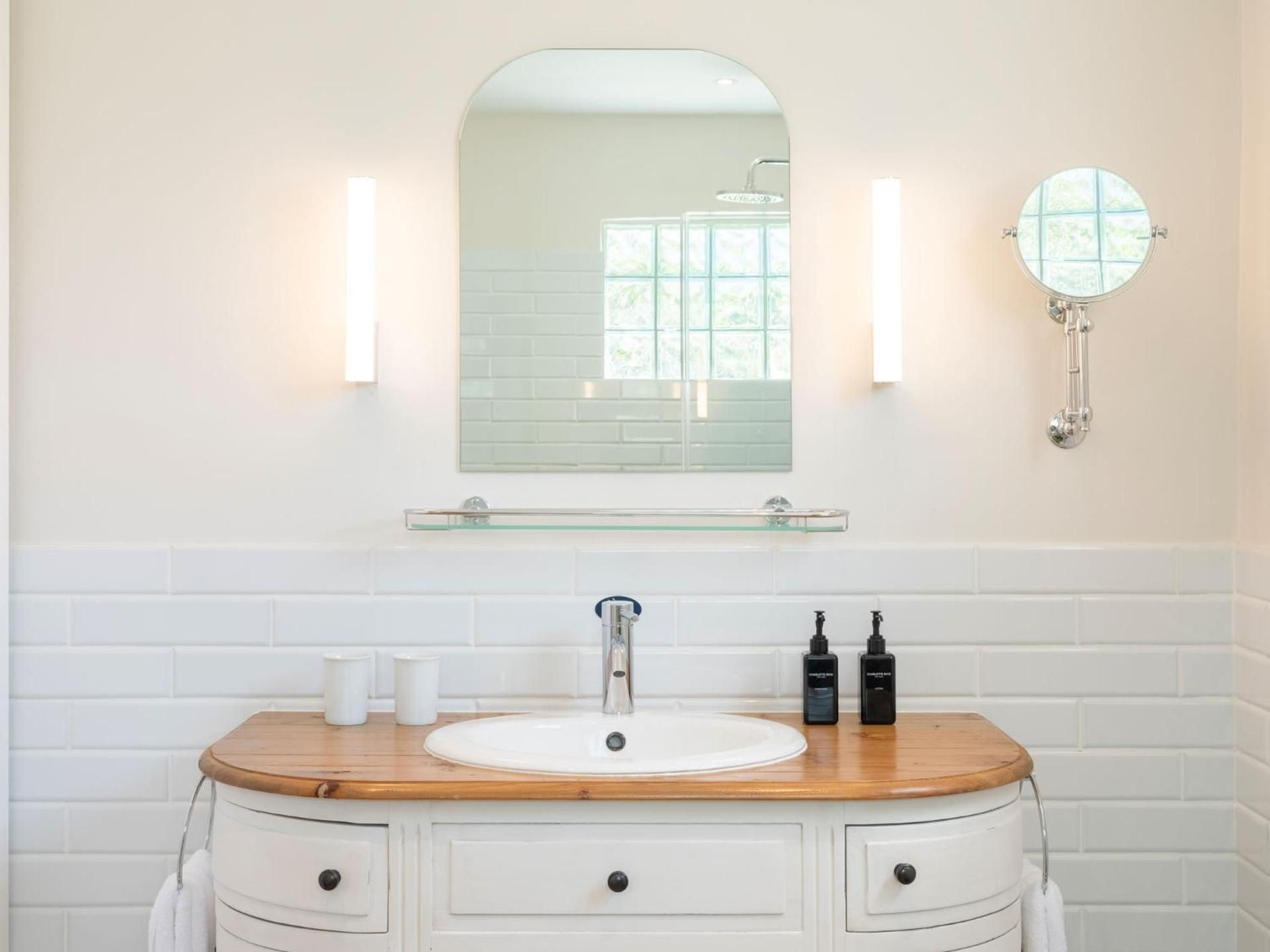 Standard Suite Private Pool