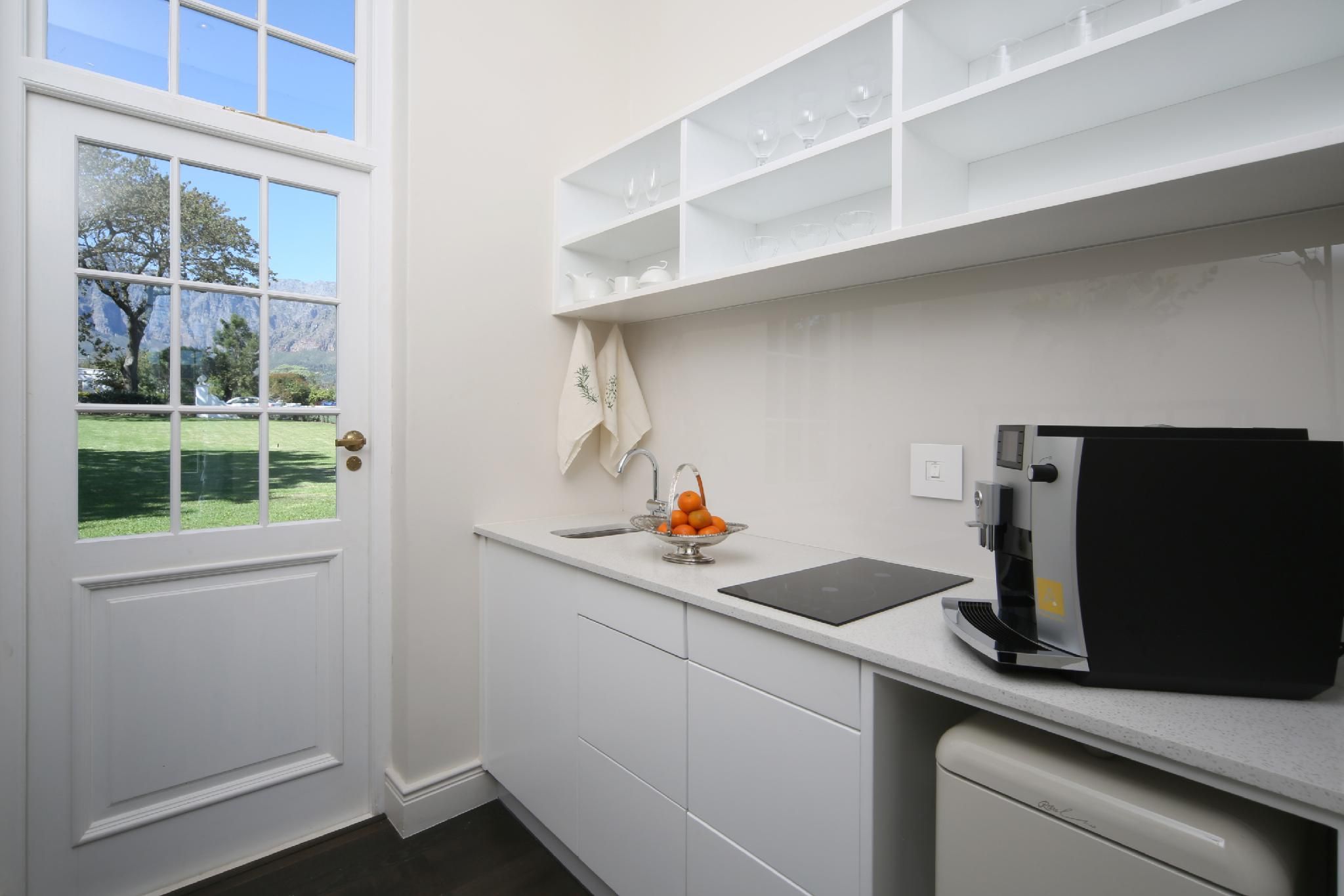 Adara Palmiet Valley Luxurious Boutique Hotel  Deluxe Pool View 3